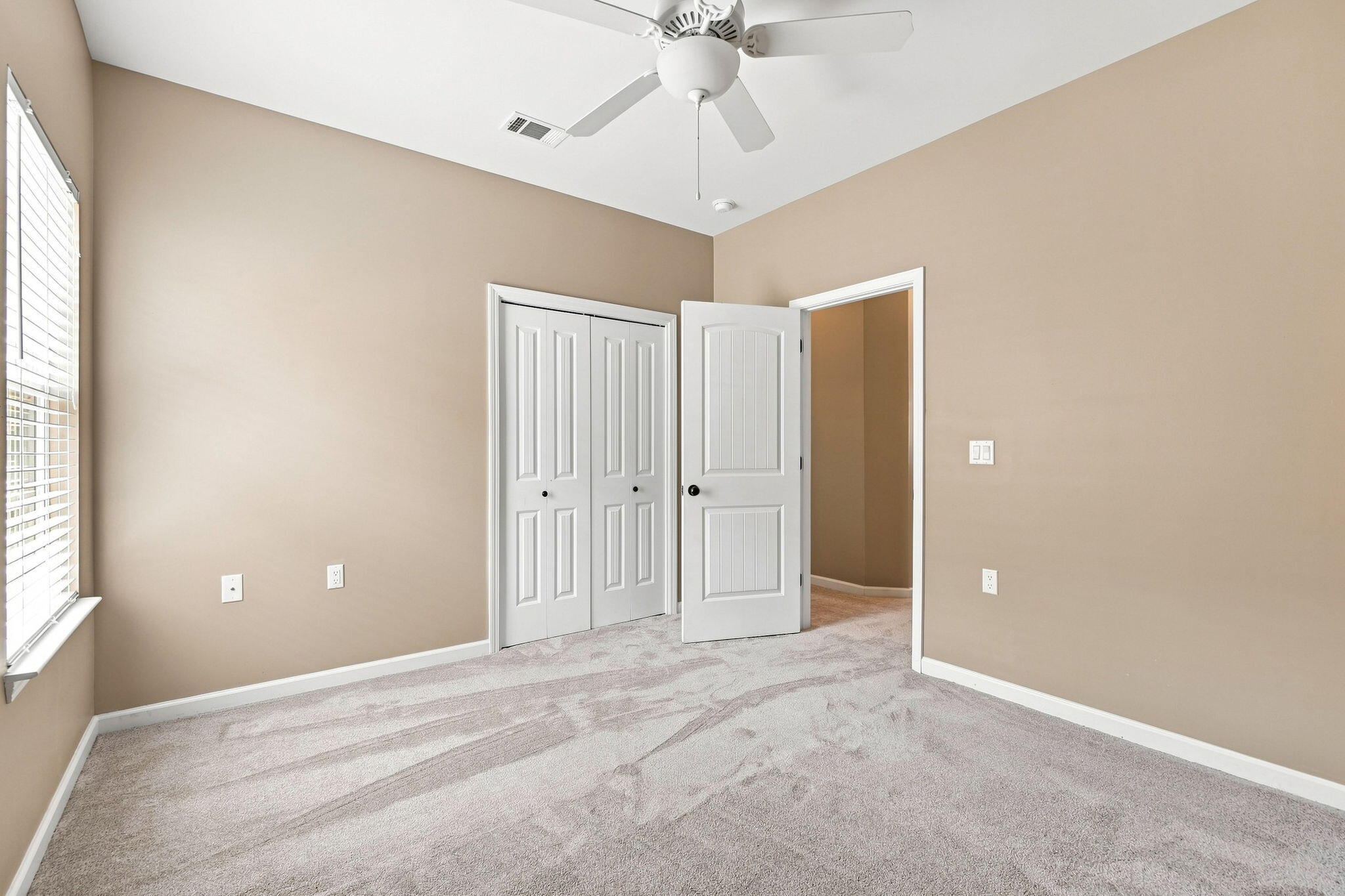 TRADITIONS AT WALTON OAKS - Residential