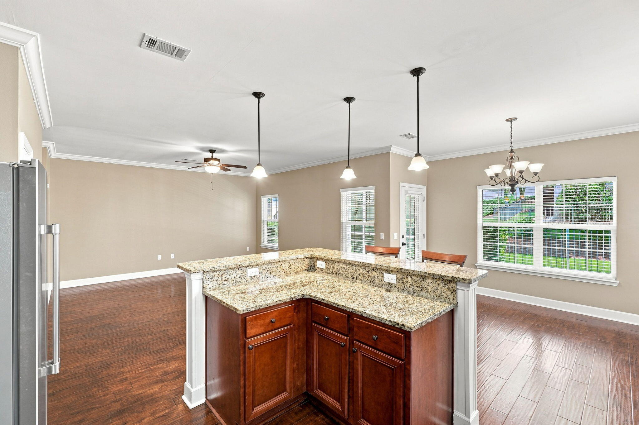 TRADITIONS AT WALTON OAKS - Residential