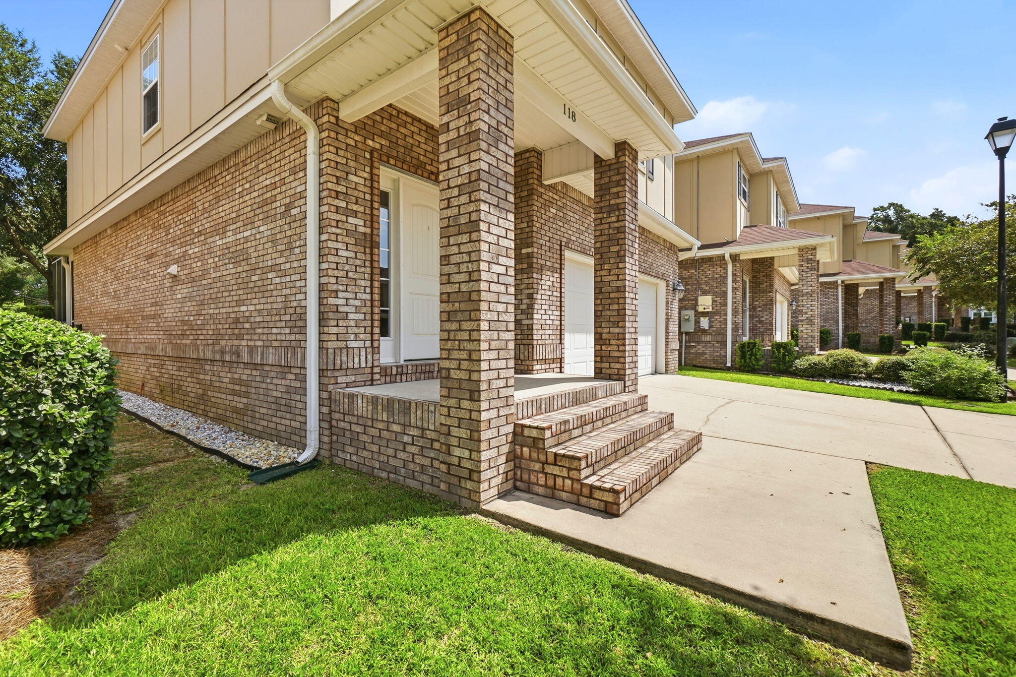 TRADITIONS AT WALTON OAKS - Residential