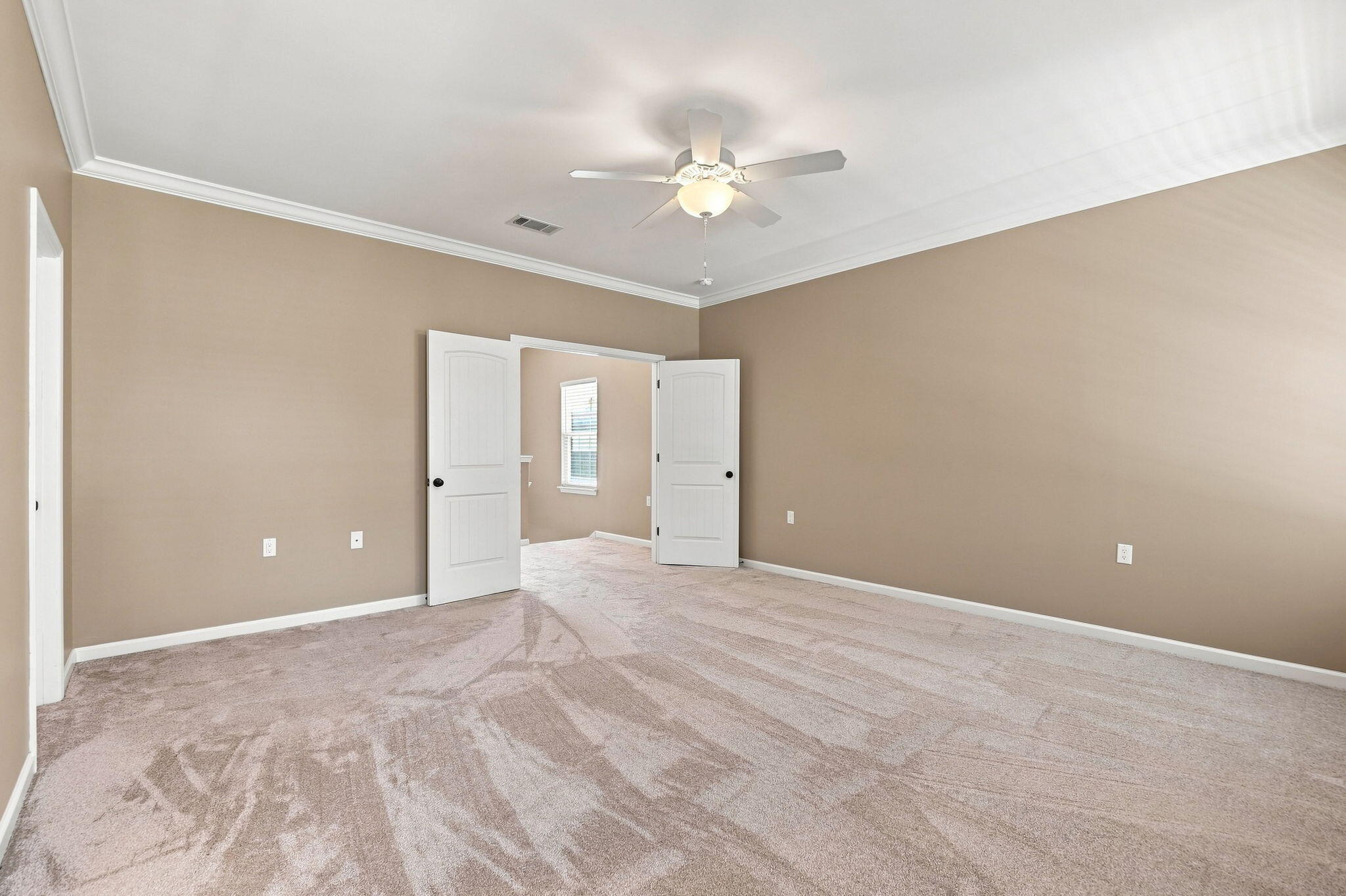 TRADITIONS AT WALTON OAKS - Residential