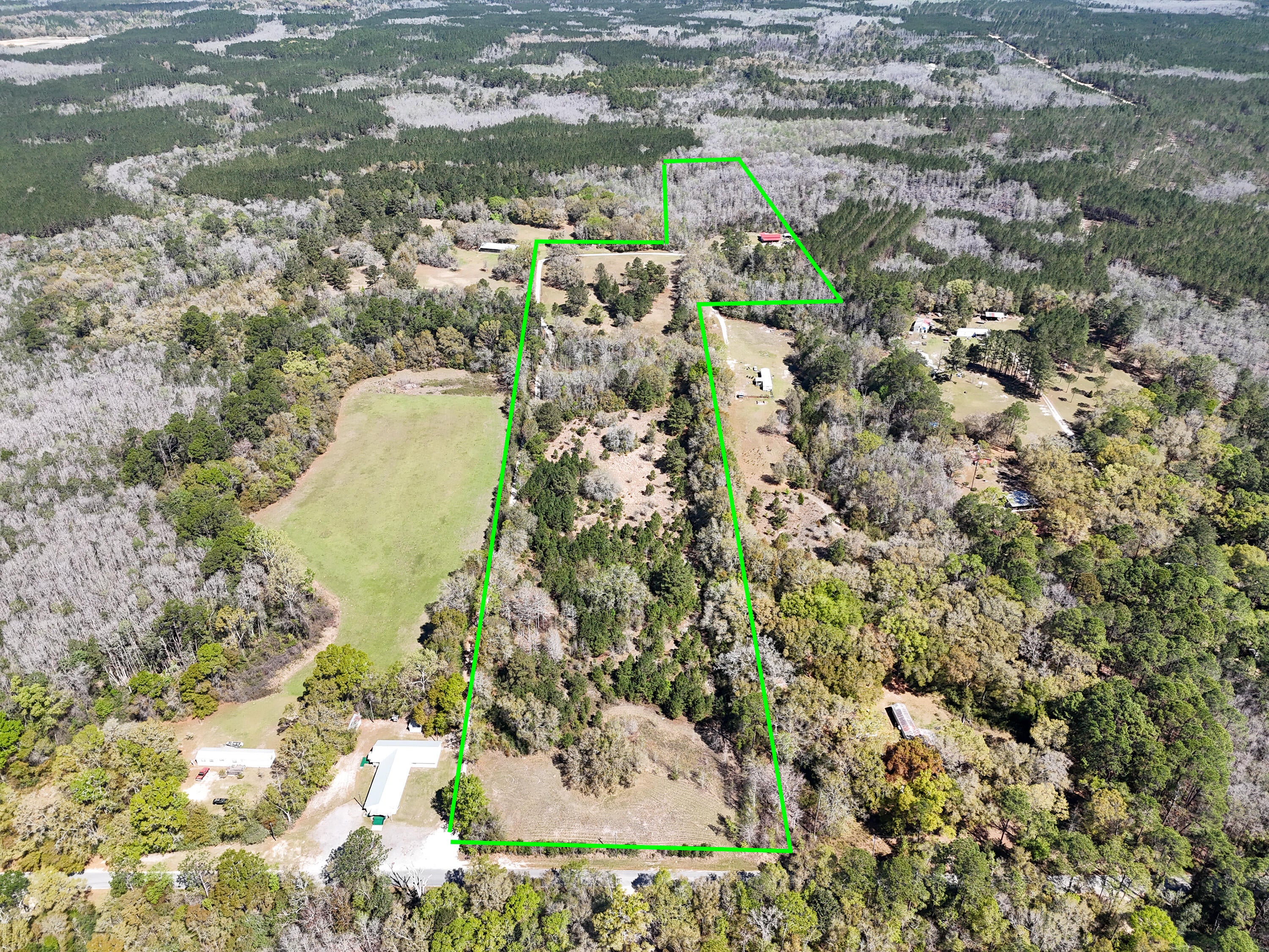 NO RECORDED SUBDIVISION - Residential