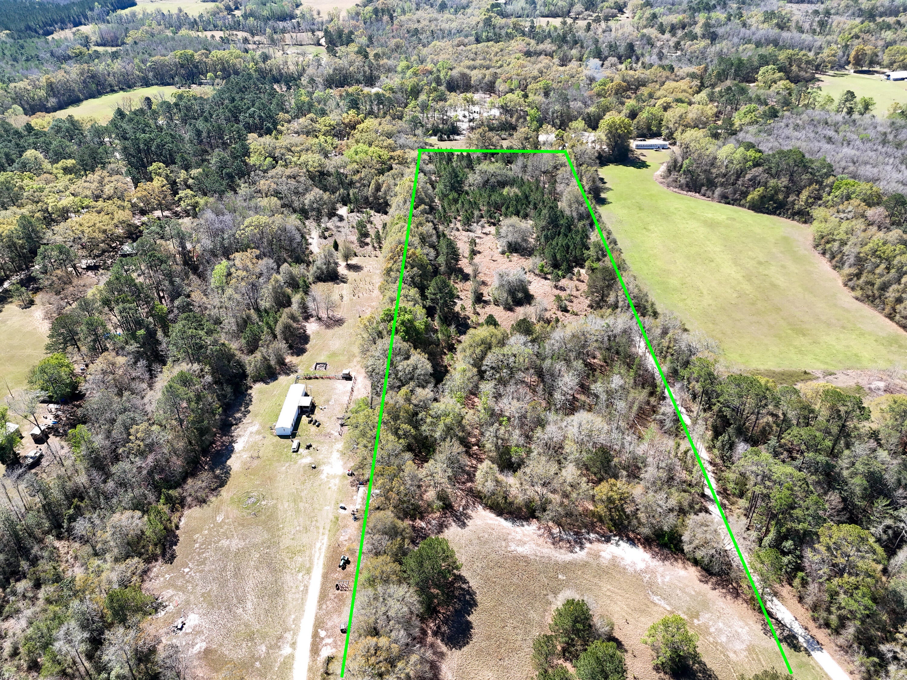 NO RECORDED SUBDIVISION - Residential