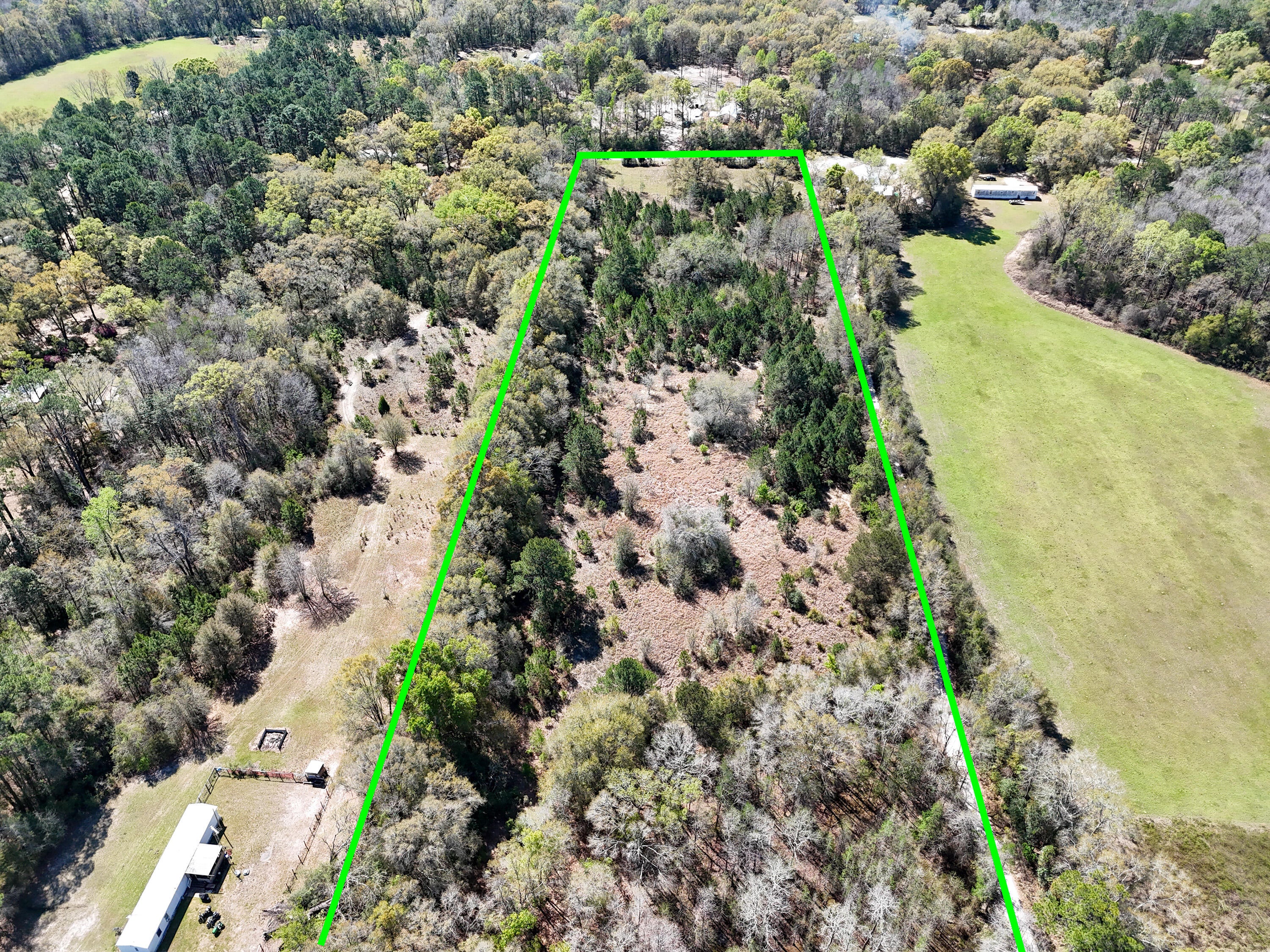 NO RECORDED SUBDIVISION - Residential