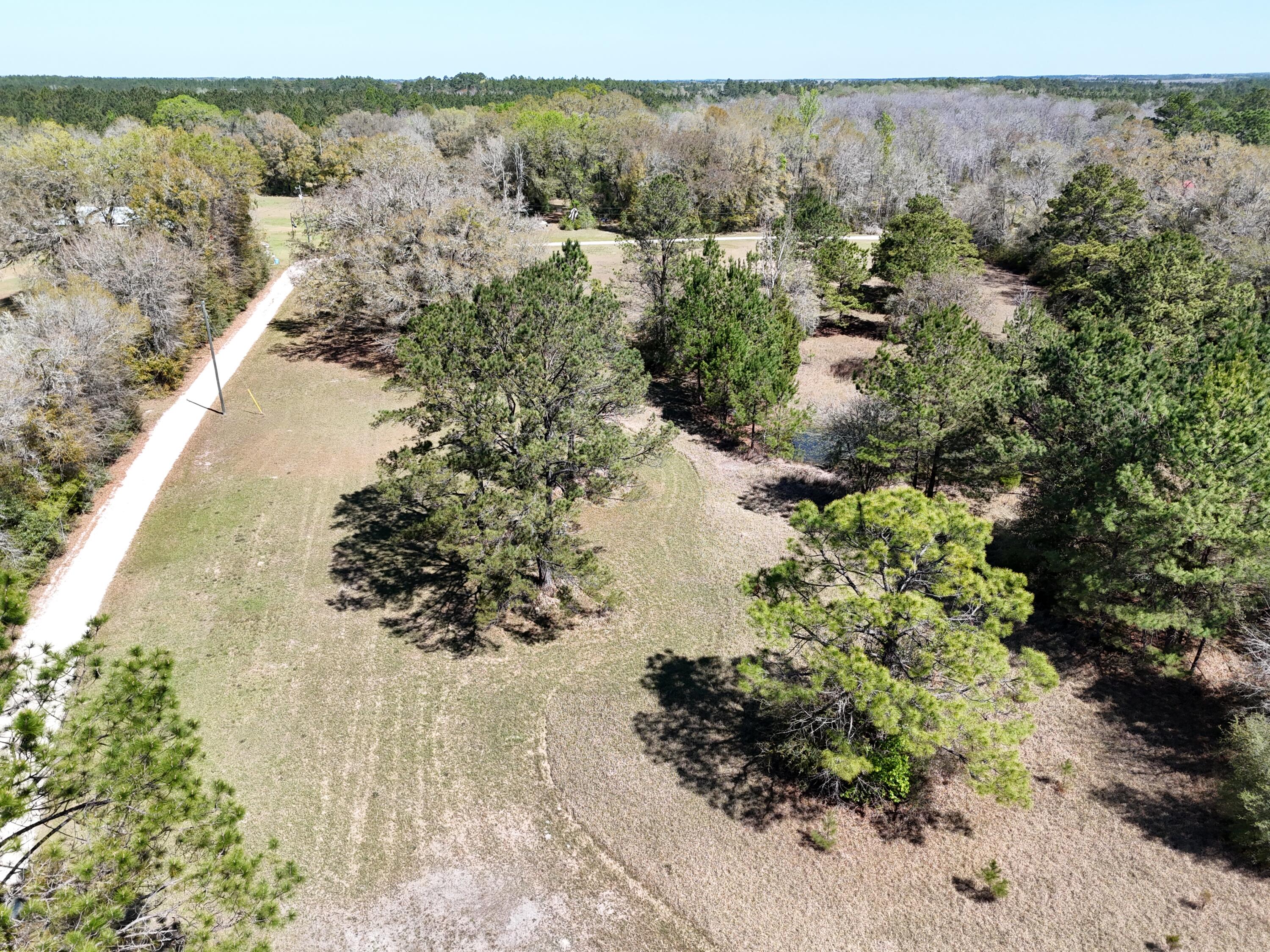 NO RECORDED SUBDIVISION - Residential