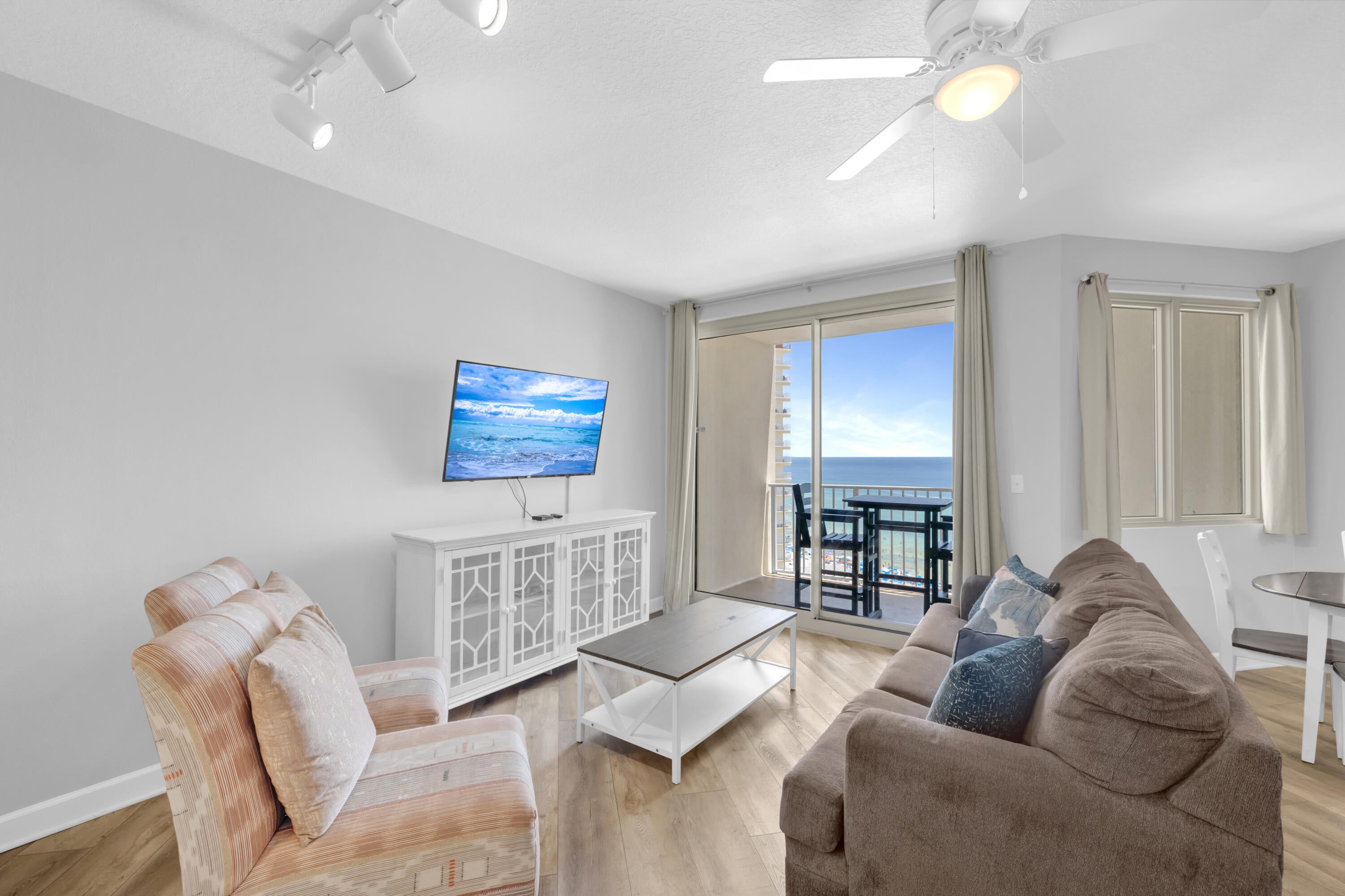 SHORES OF PANAMA - Residential