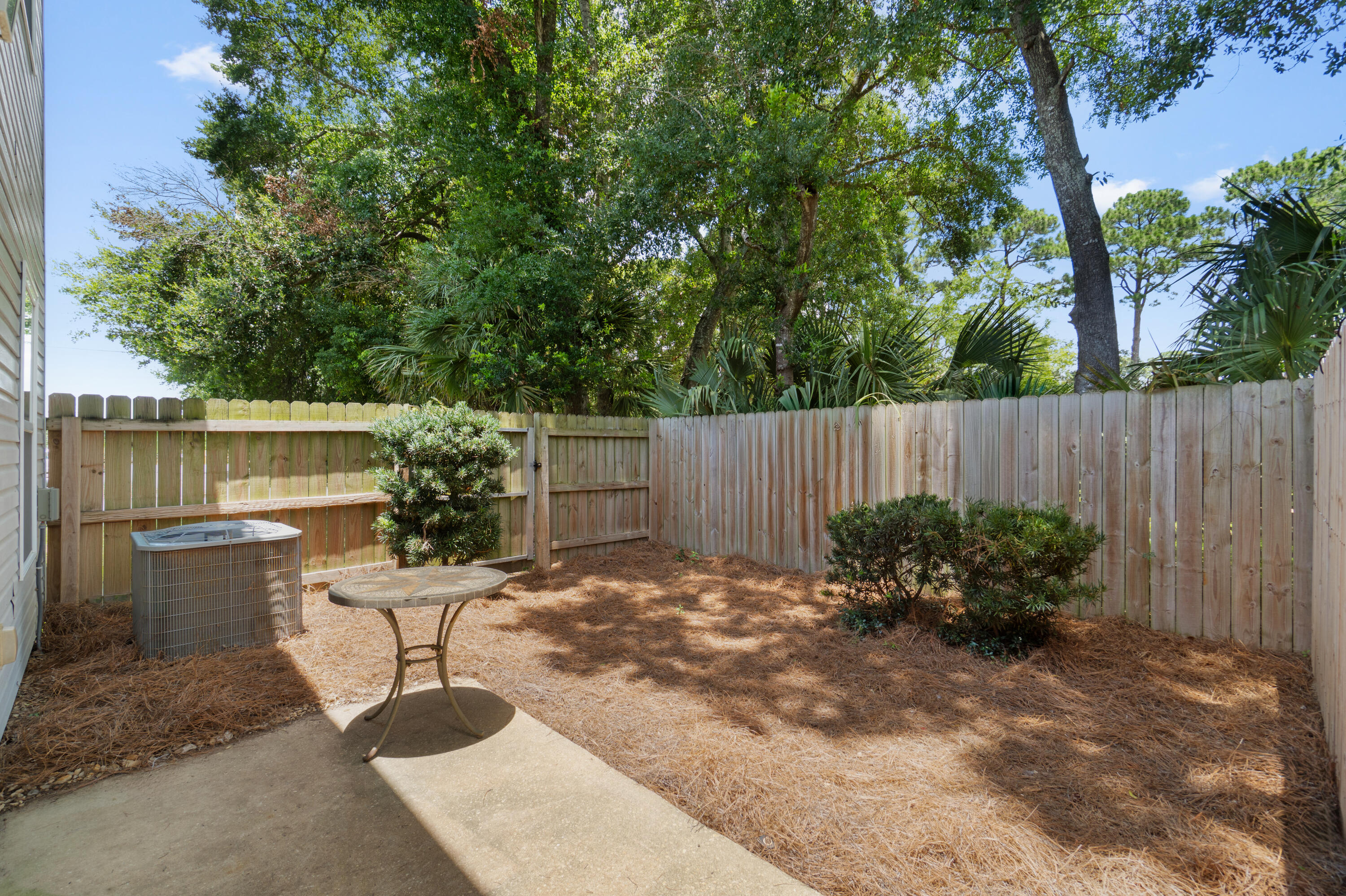 Circle Park Condos - Residential