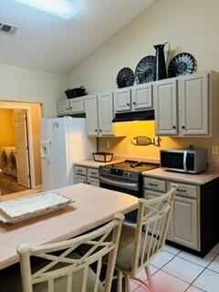 BAYVIEW MANOR 1ST ADDN - Residential
