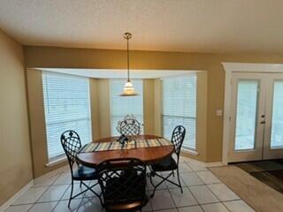 BAYVIEW MANOR 1ST ADDN - Residential