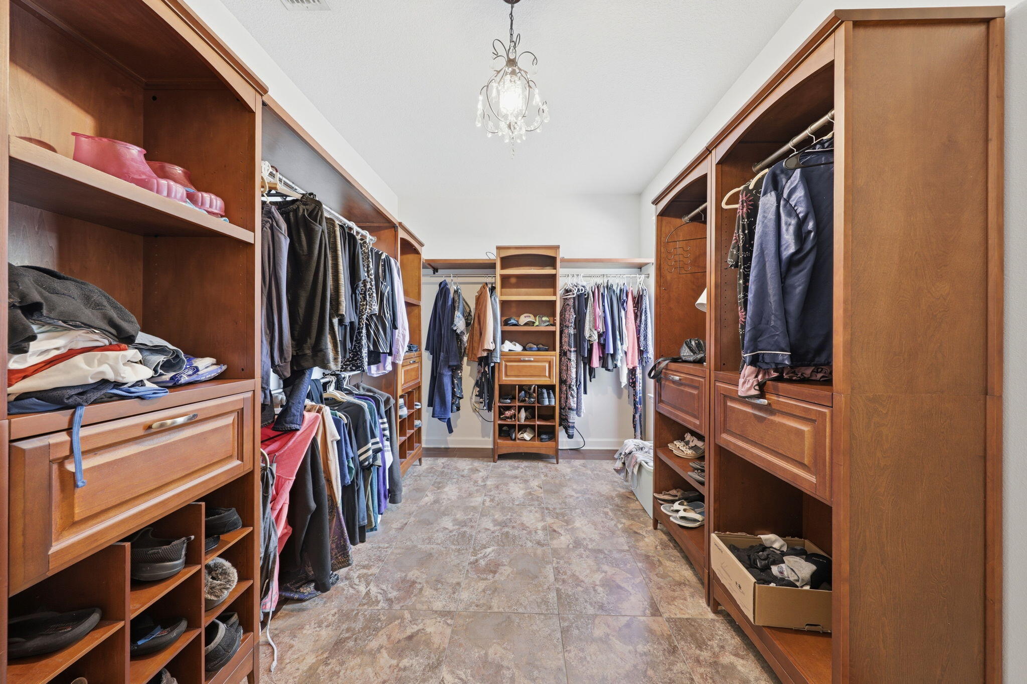 TIGER TRACE - Residential