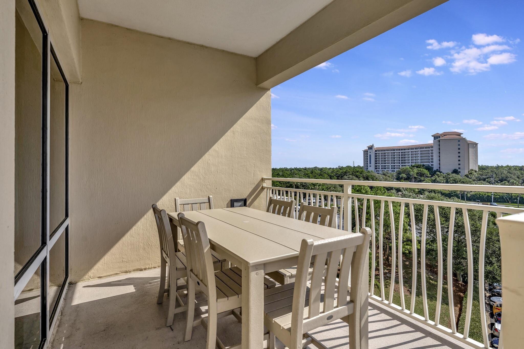 LUAU II - Residential
