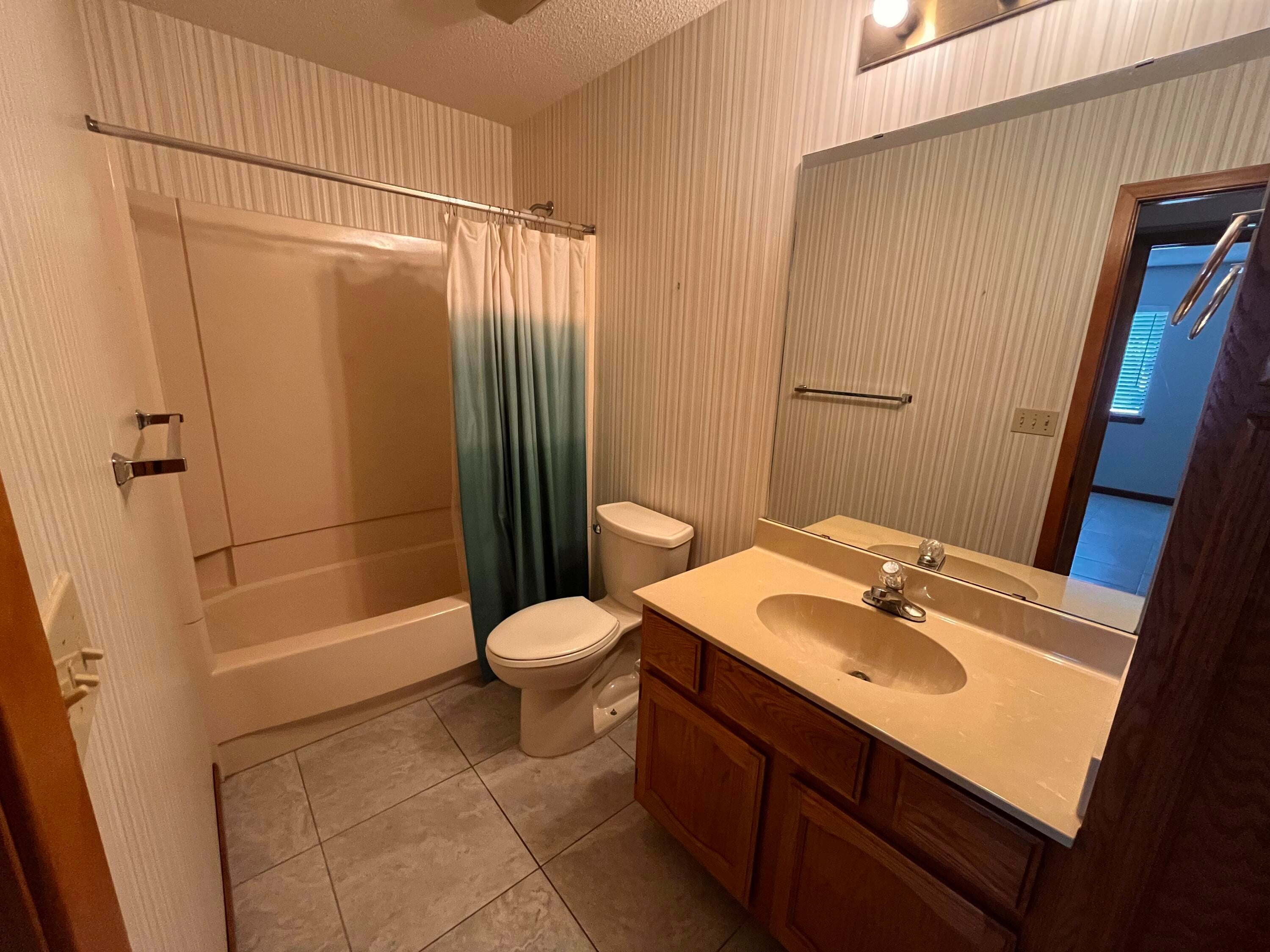 CEDAR RIDGE PH 8 - Residential Lease