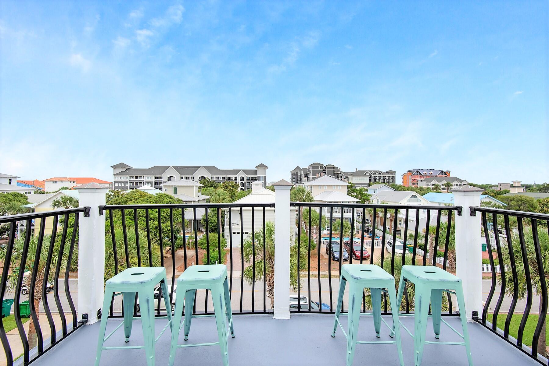 CRYSTAL BEACH - Residential