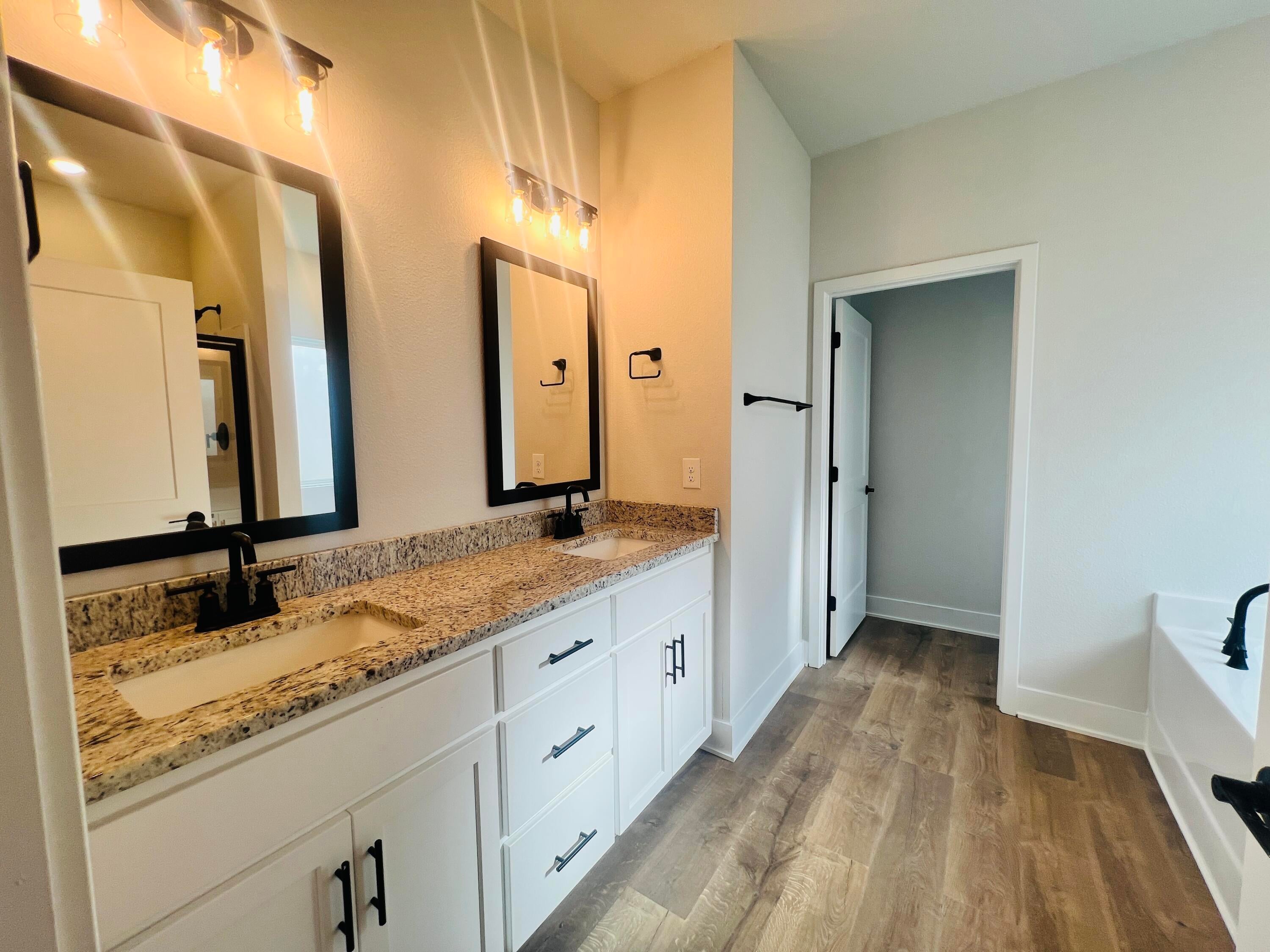 HIDDEN PINES PH 1 - Residential