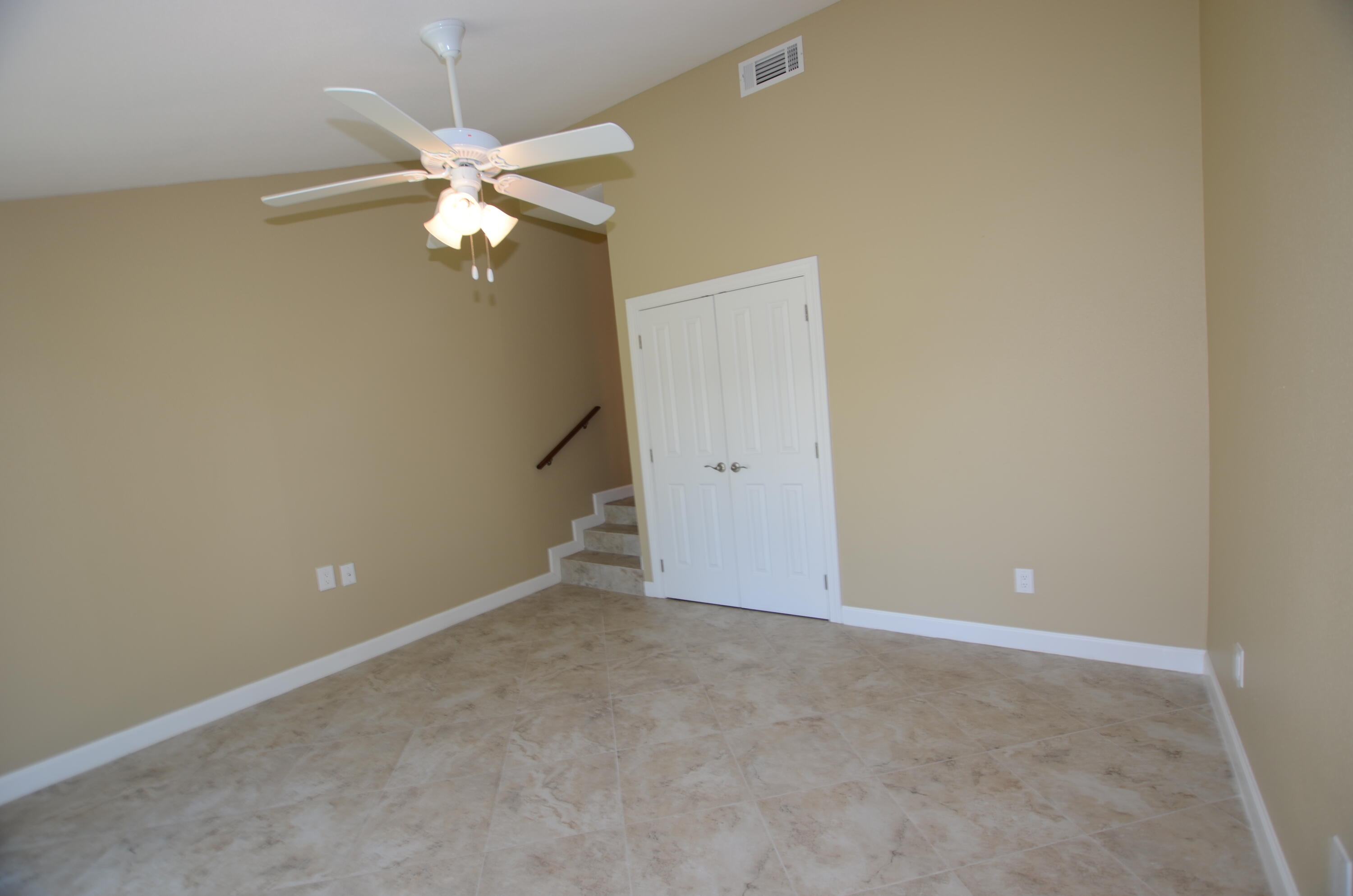 BAYOU VILLAGE CONDO PH 1 - Residential Lease