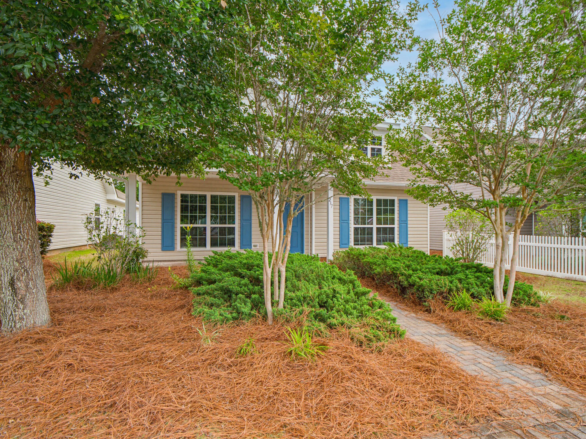 HAMMOCK BAY - Residential