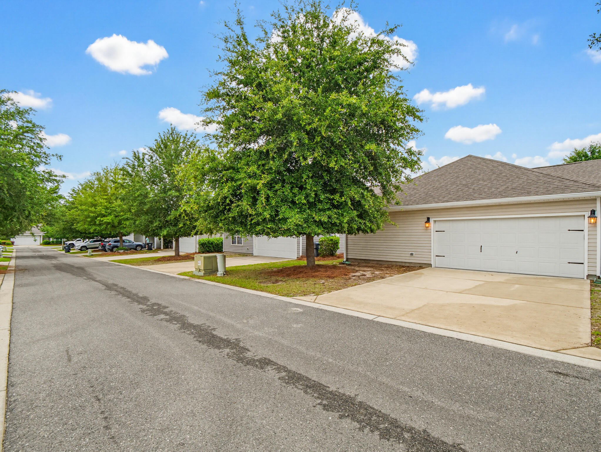 HAMMOCK BAY - Residential