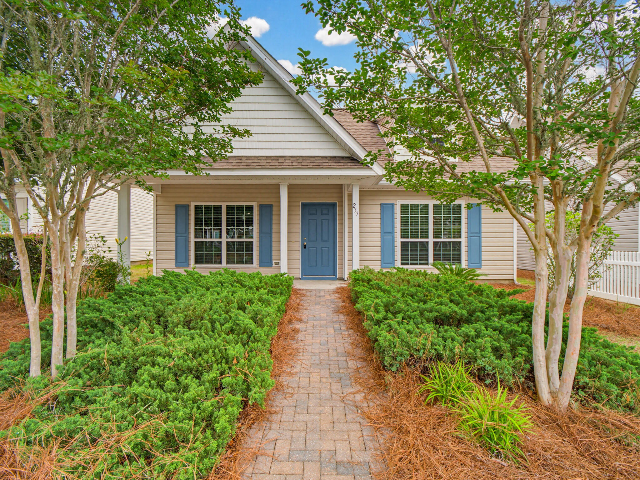 HAMMOCK BAY - Residential