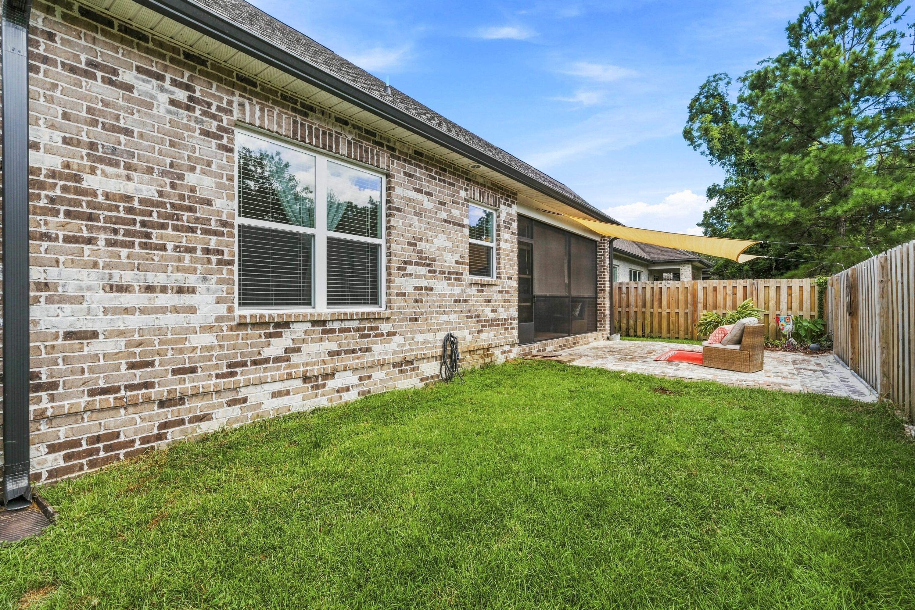 LAUREL OAKS S/D - Residential