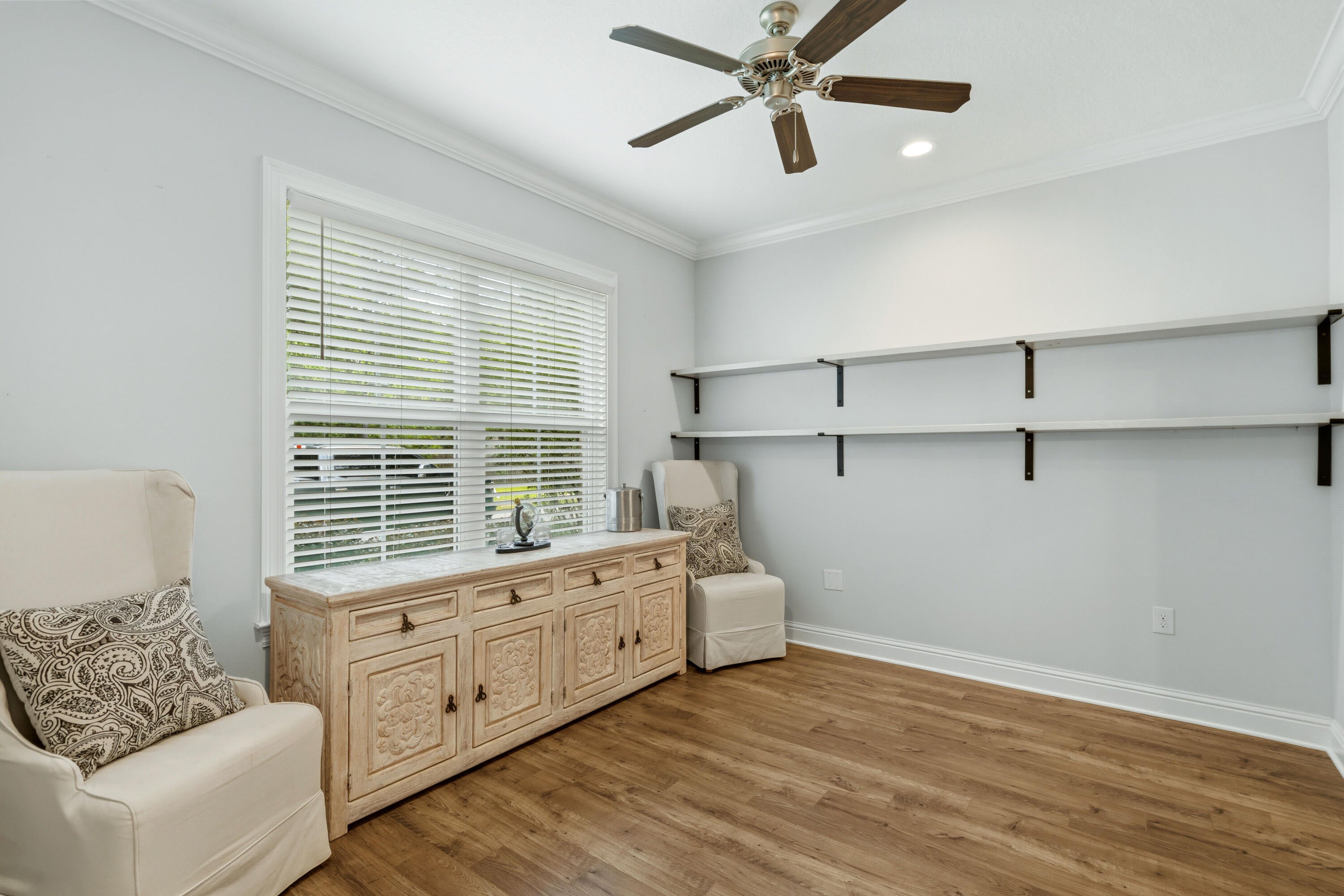 LAUREL OAKS S/D - Residential