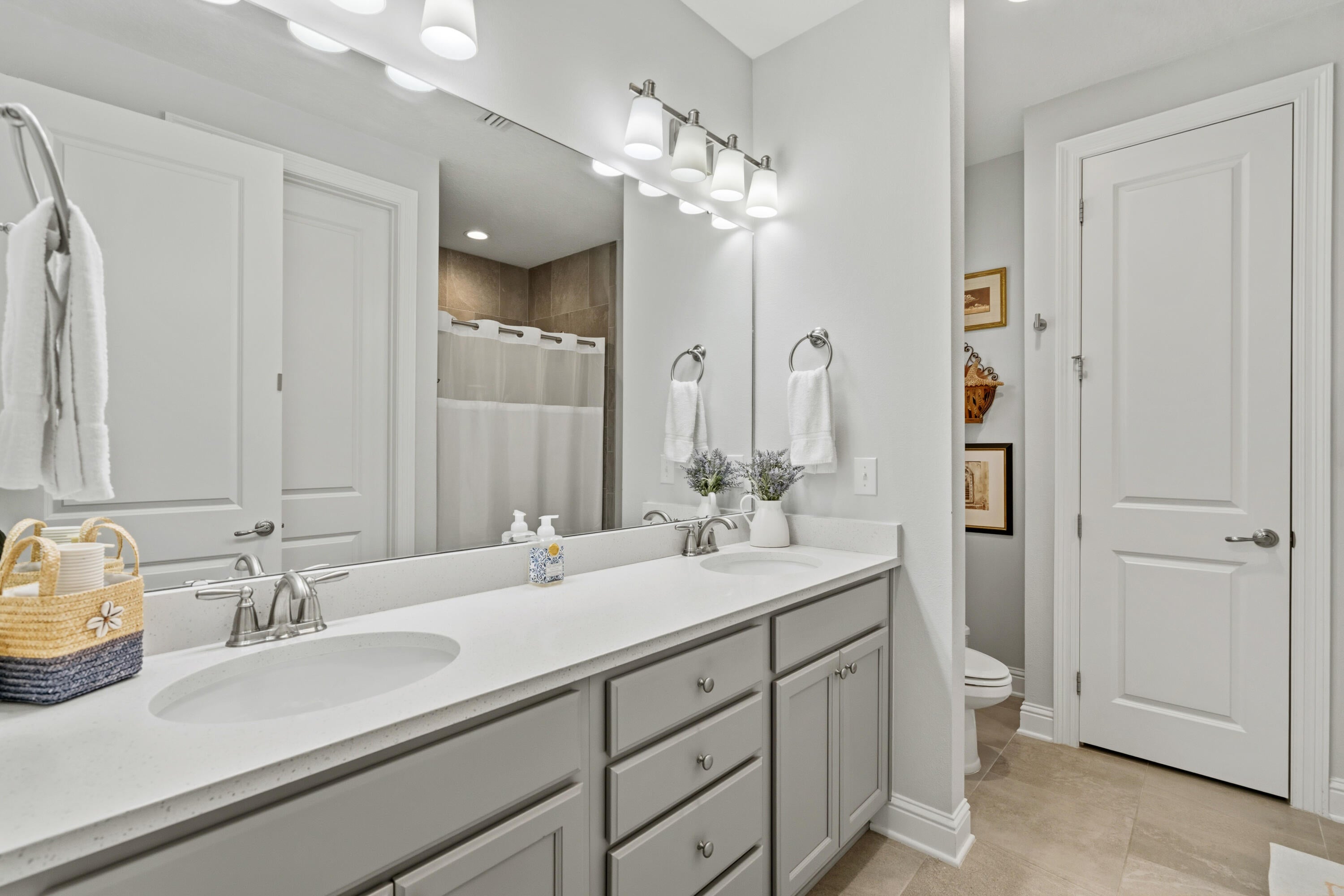 LAUREL OAKS S/D - Residential