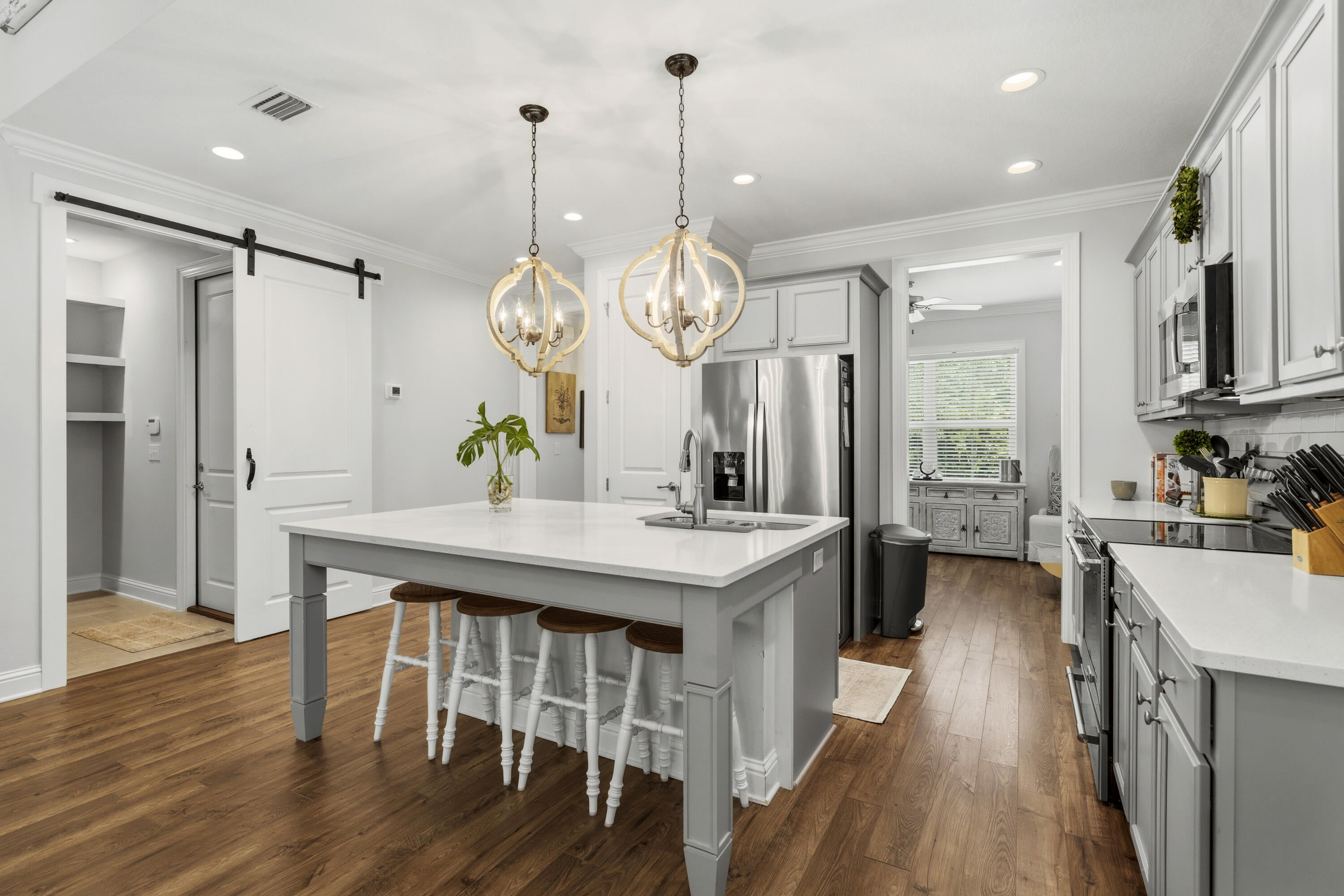LAUREL OAKS S/D - Residential