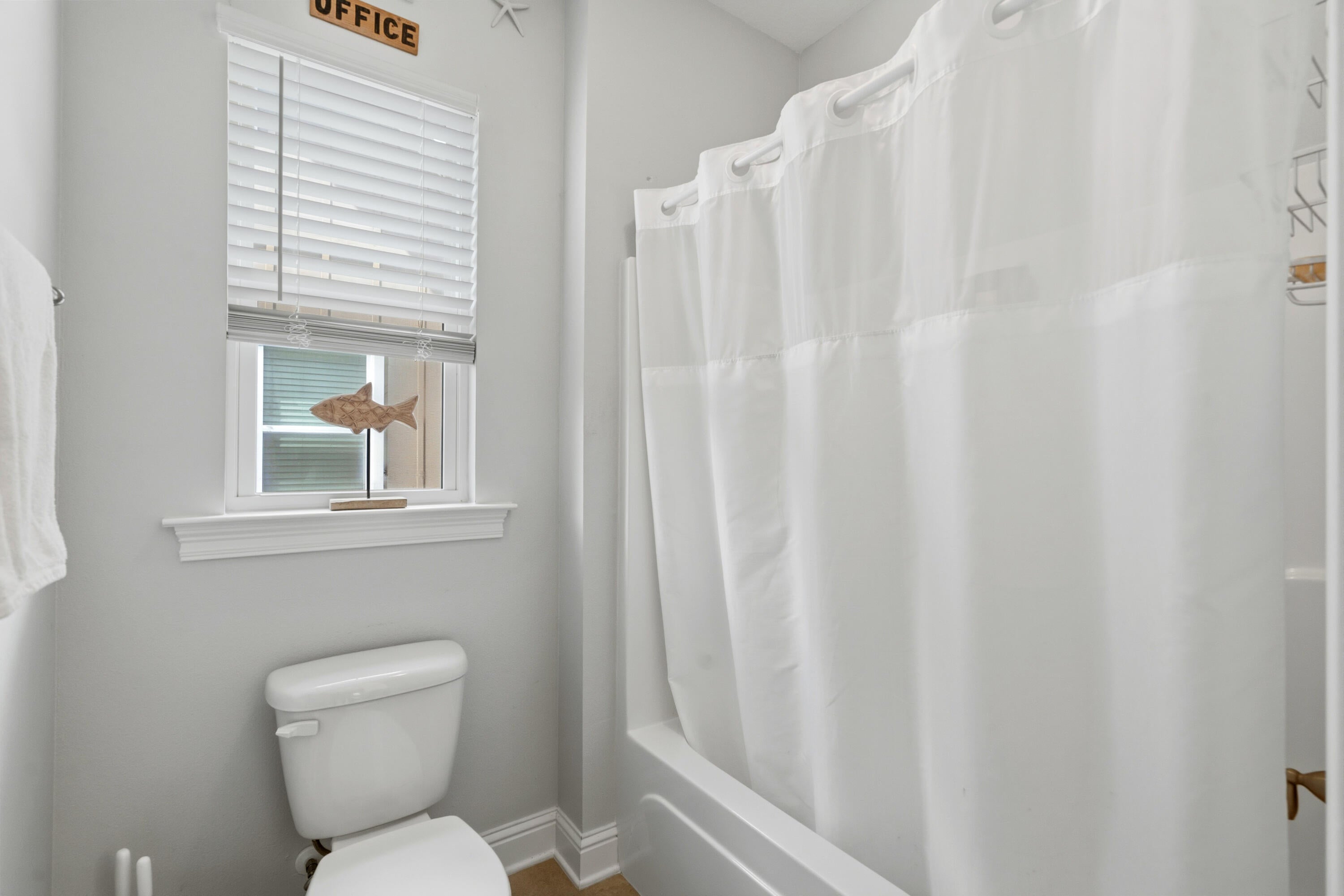 LAUREL OAKS S/D - Residential