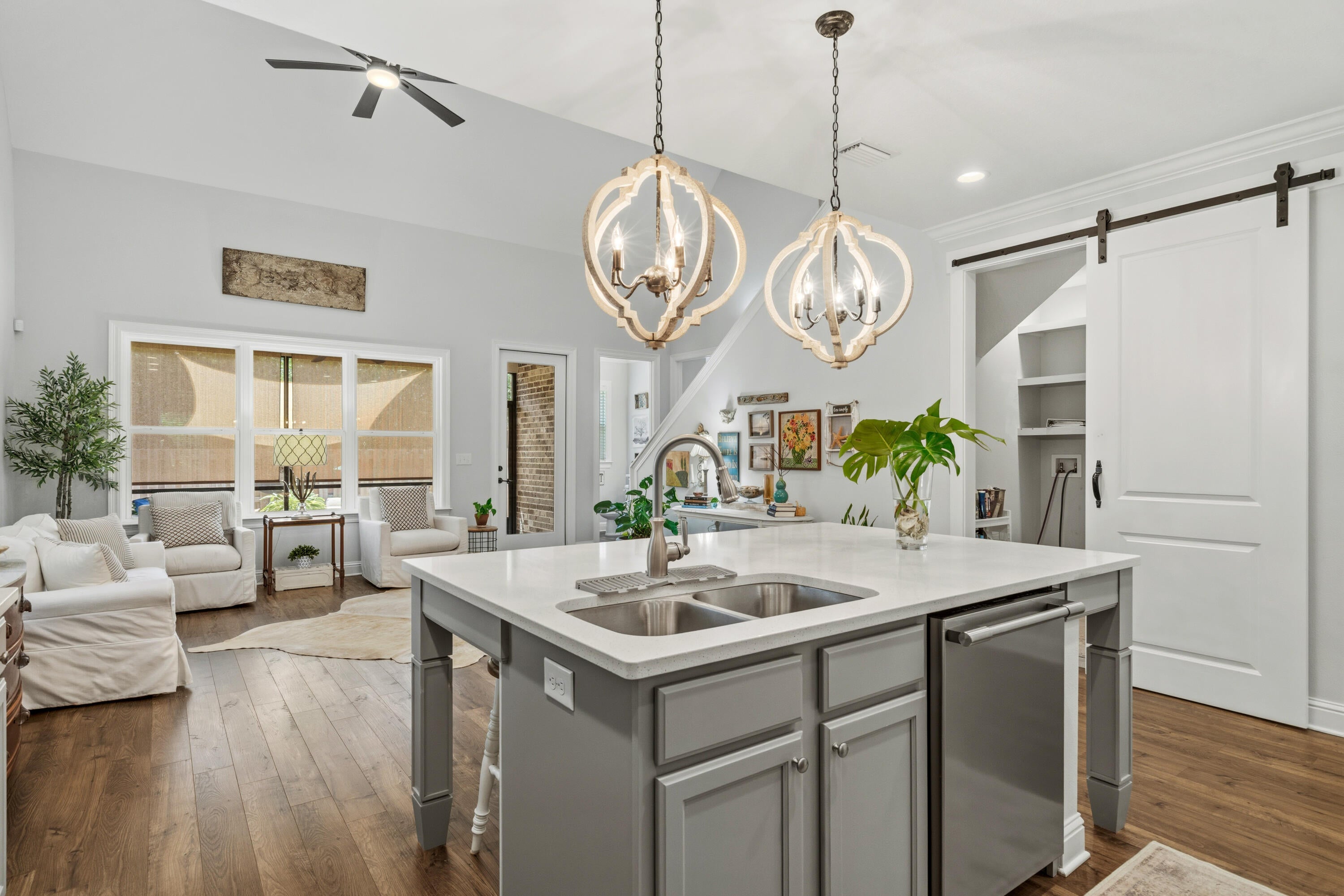 LAUREL OAKS S/D - Residential