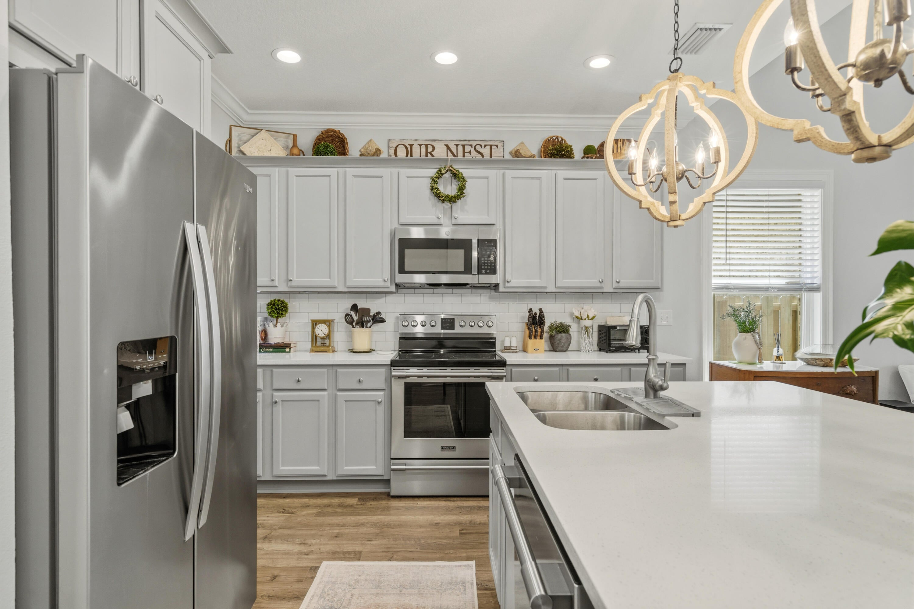 LAUREL OAKS S/D - Residential