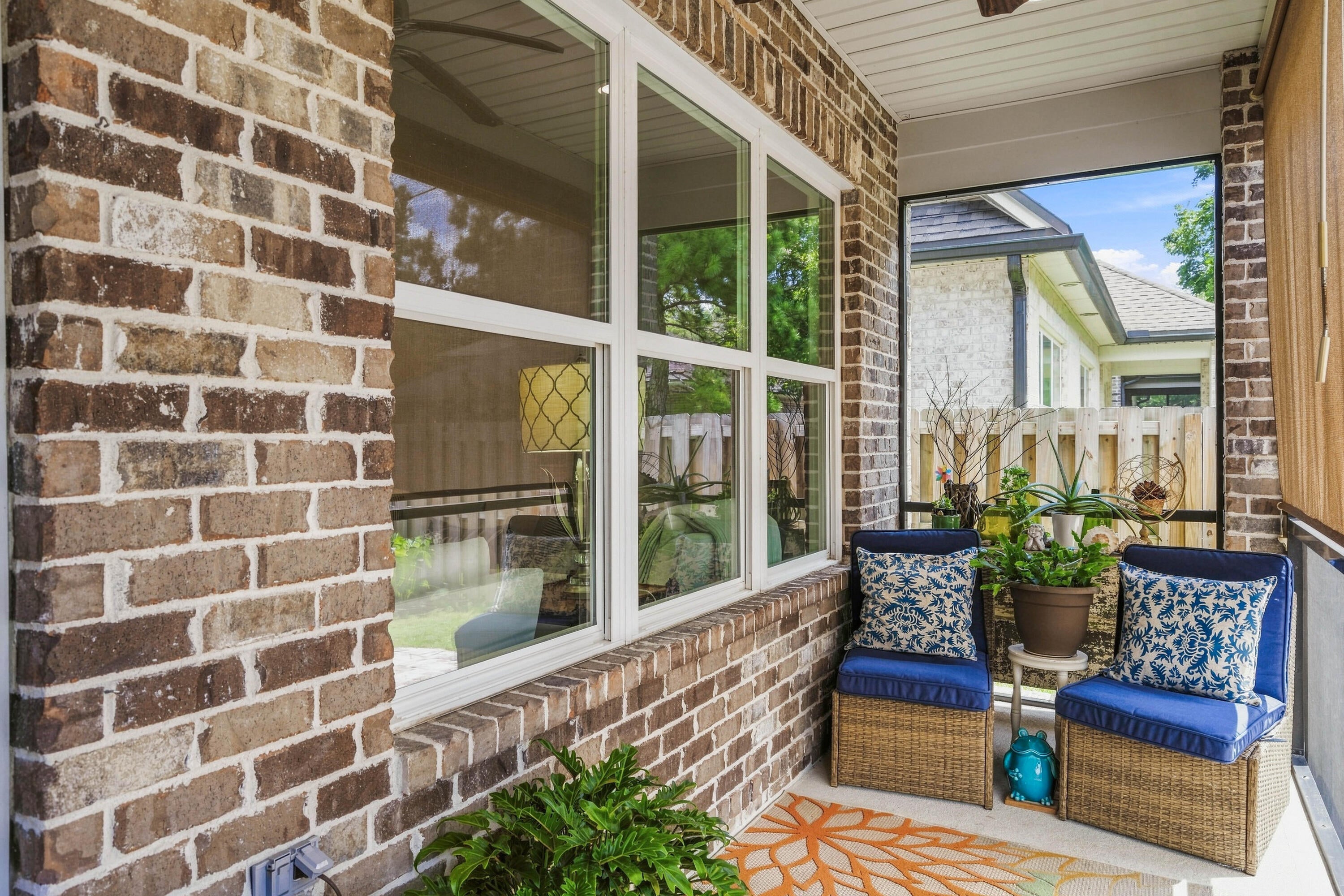 LAUREL OAKS S/D - Residential