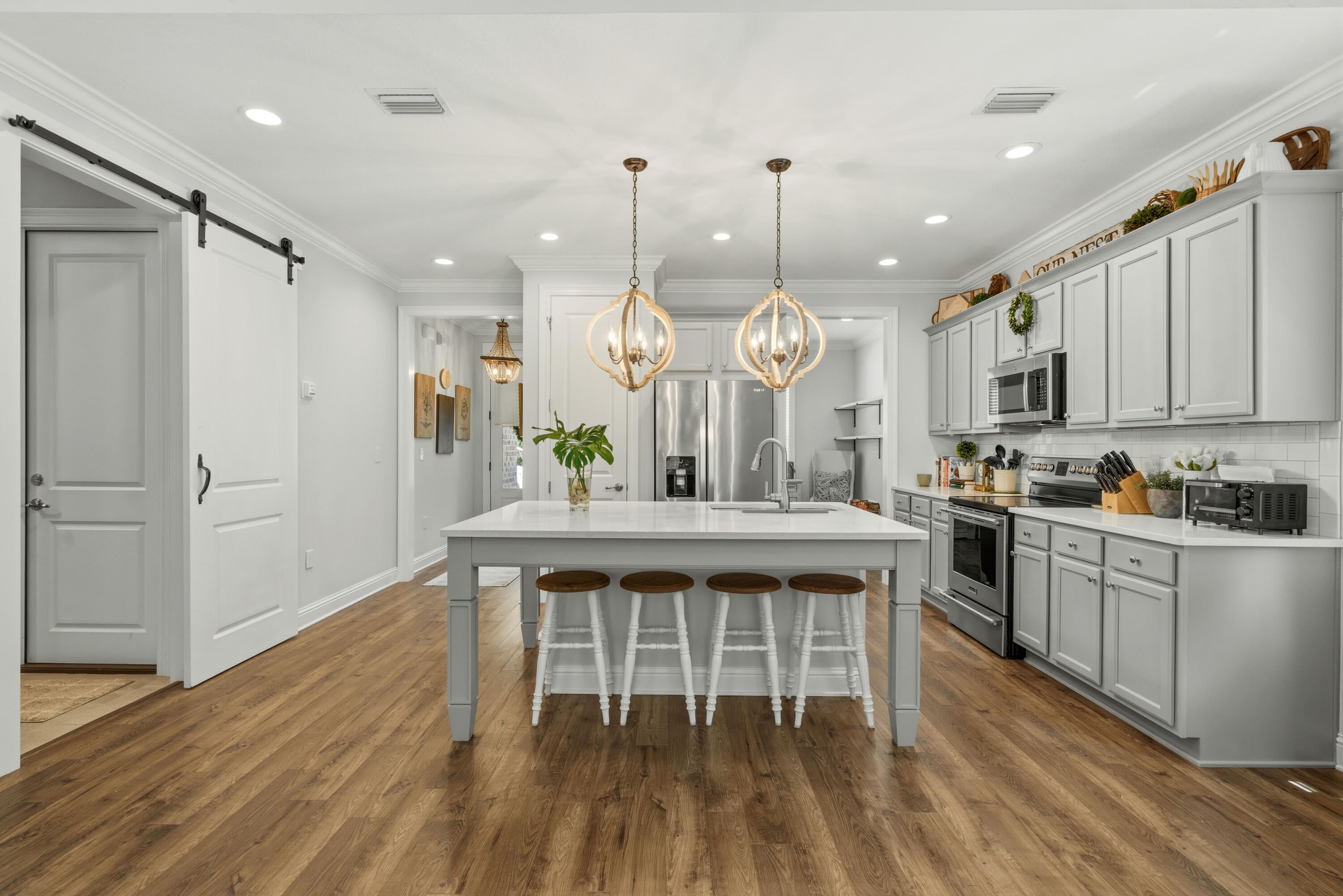 LAUREL OAKS S/D - Residential