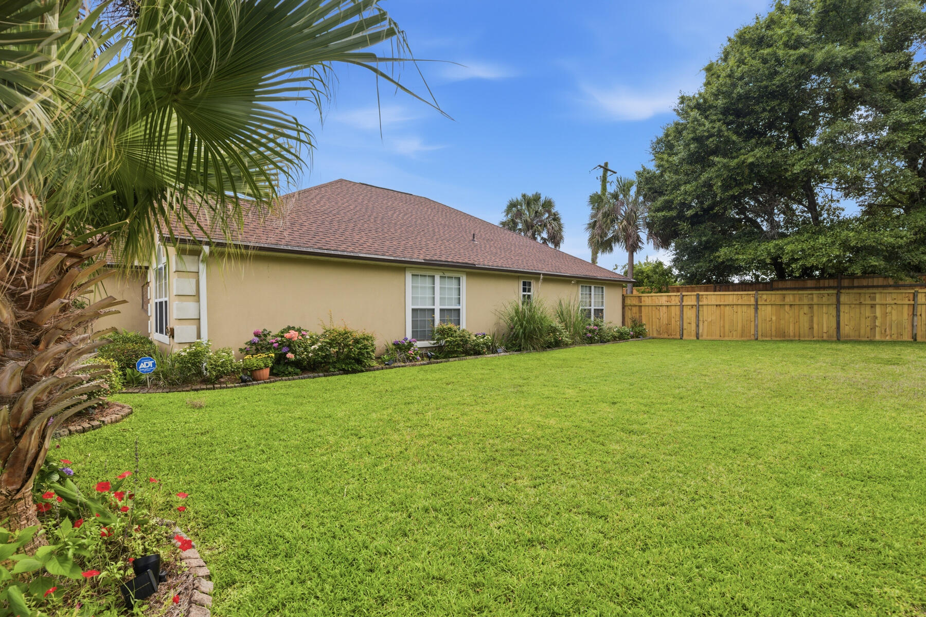 SUMMER PLACE ESTATES - Residential