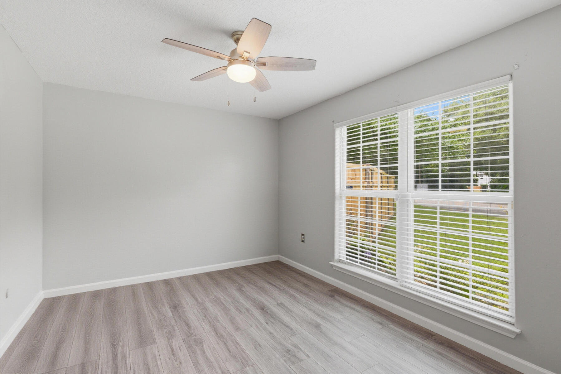 SUMMER PLACE ESTATES - Residential