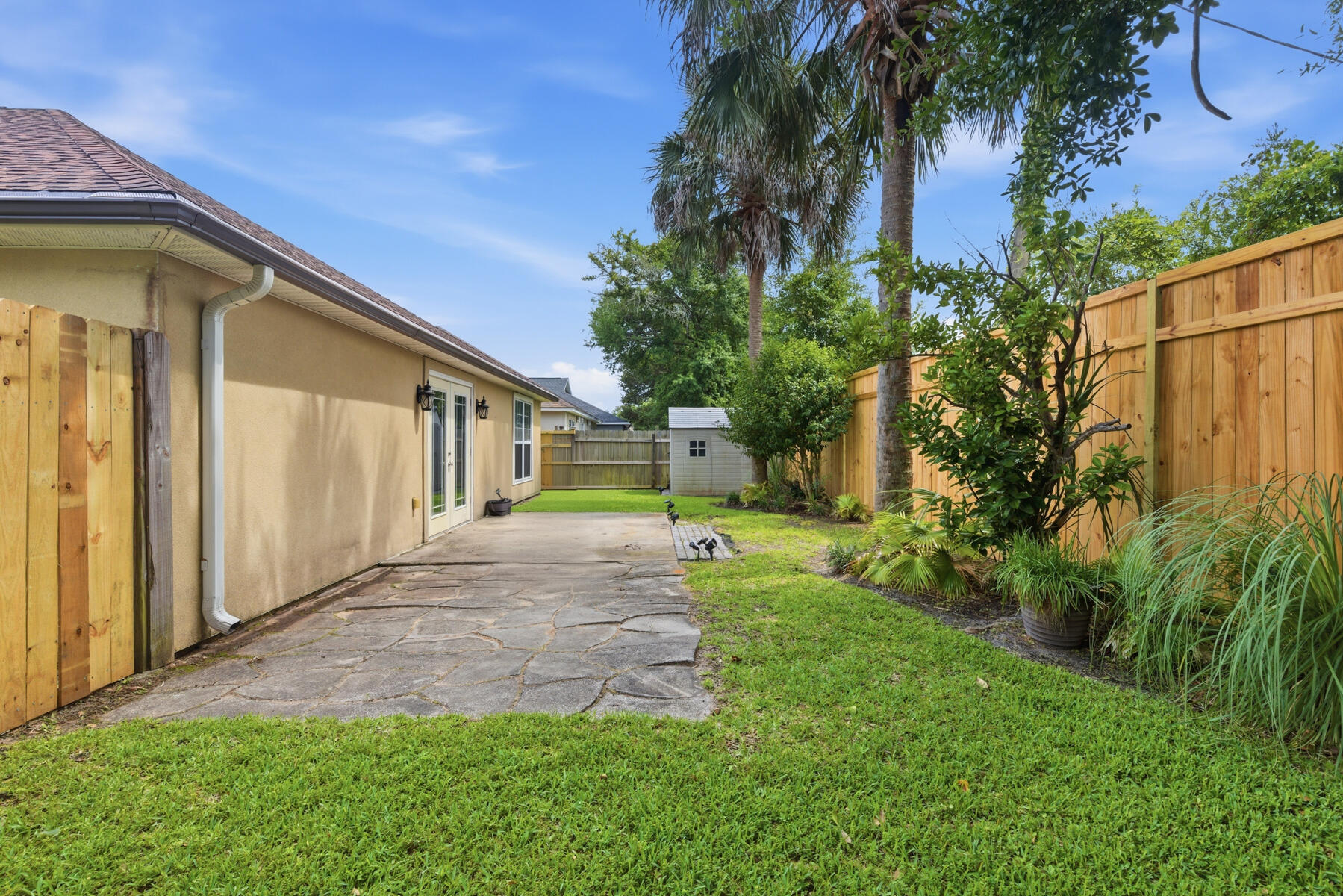 SUMMER PLACE ESTATES - Residential