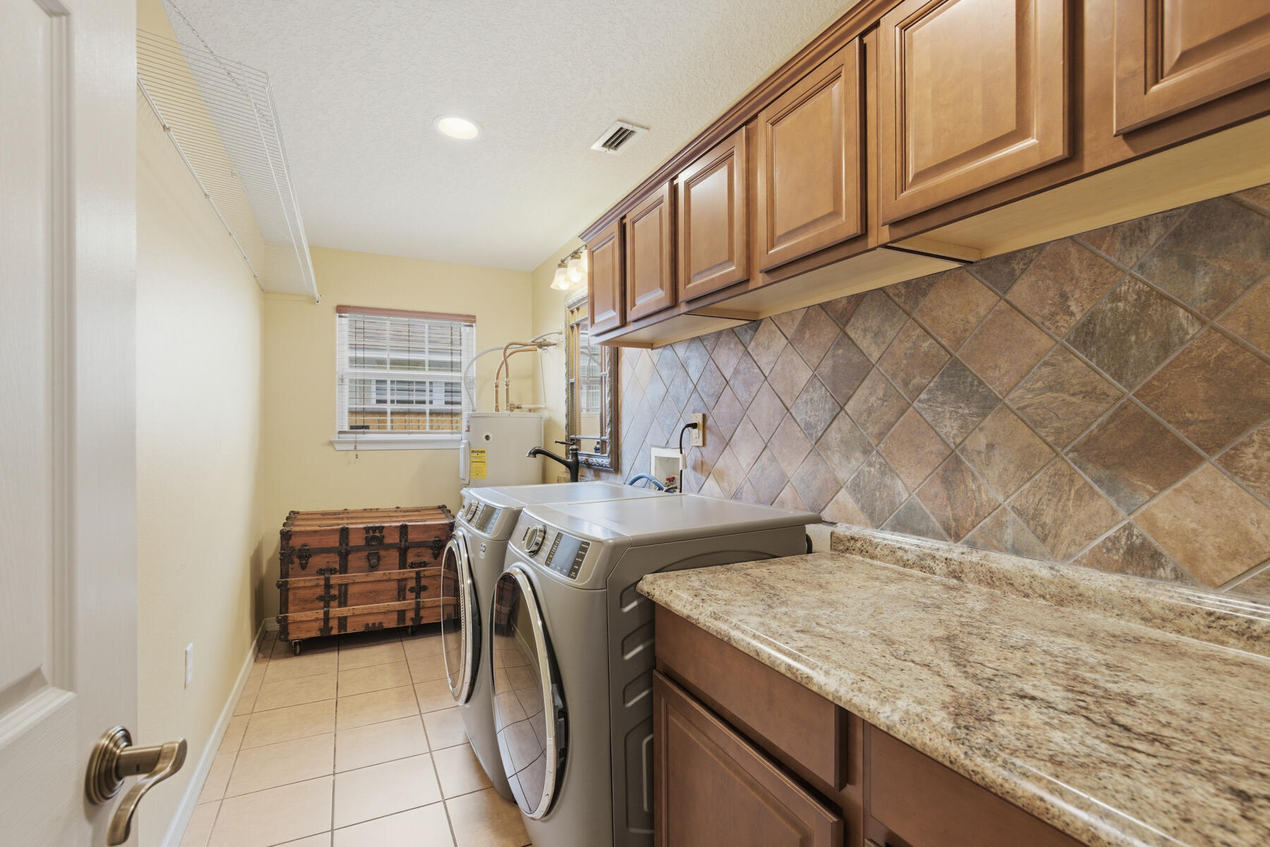 SUMMER PLACE ESTATES - Residential