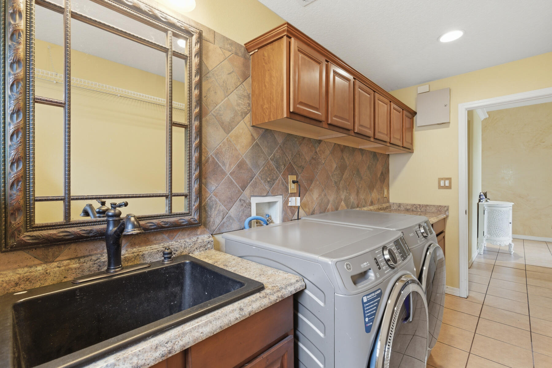 SUMMER PLACE ESTATES - Residential