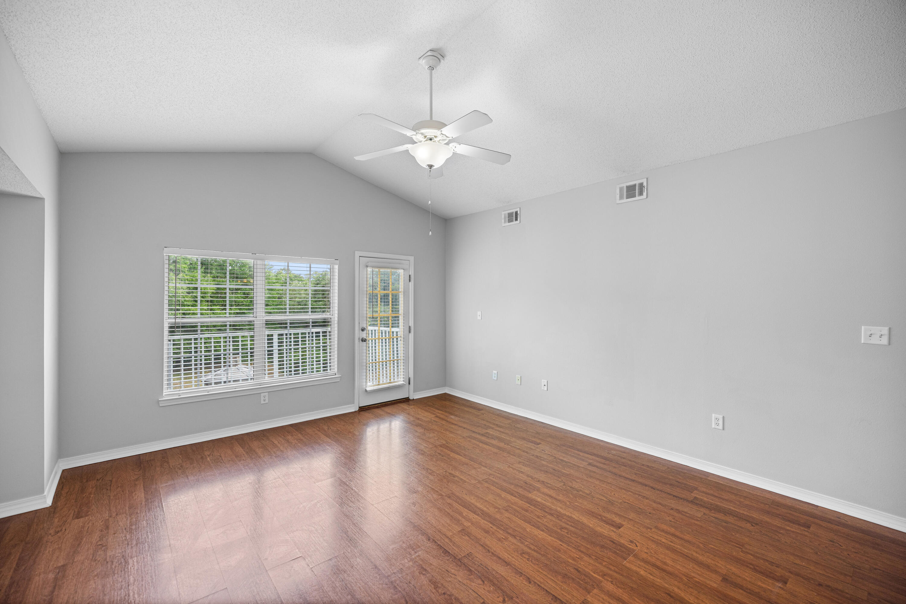 THE OAKS AT NICEVILLE PH III Unit 257 - Residential