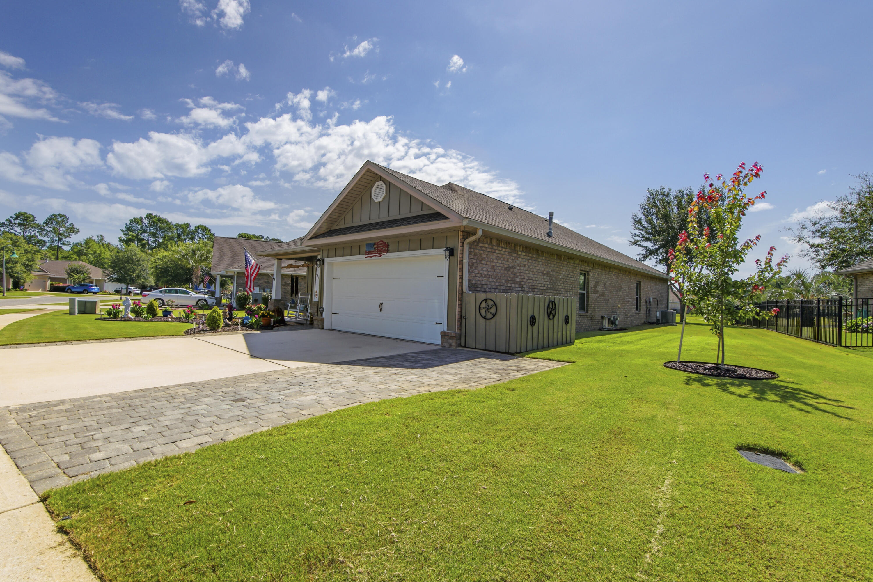 HAMMOCK BAY - Residential
