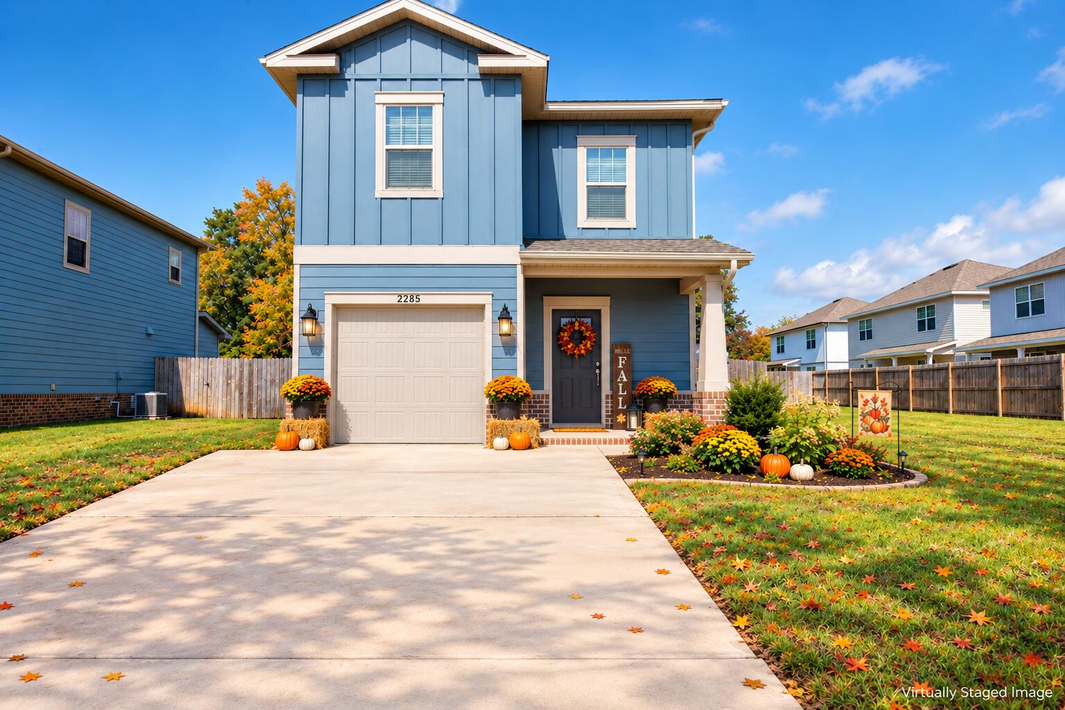 CRESCENT SHORES - Residential