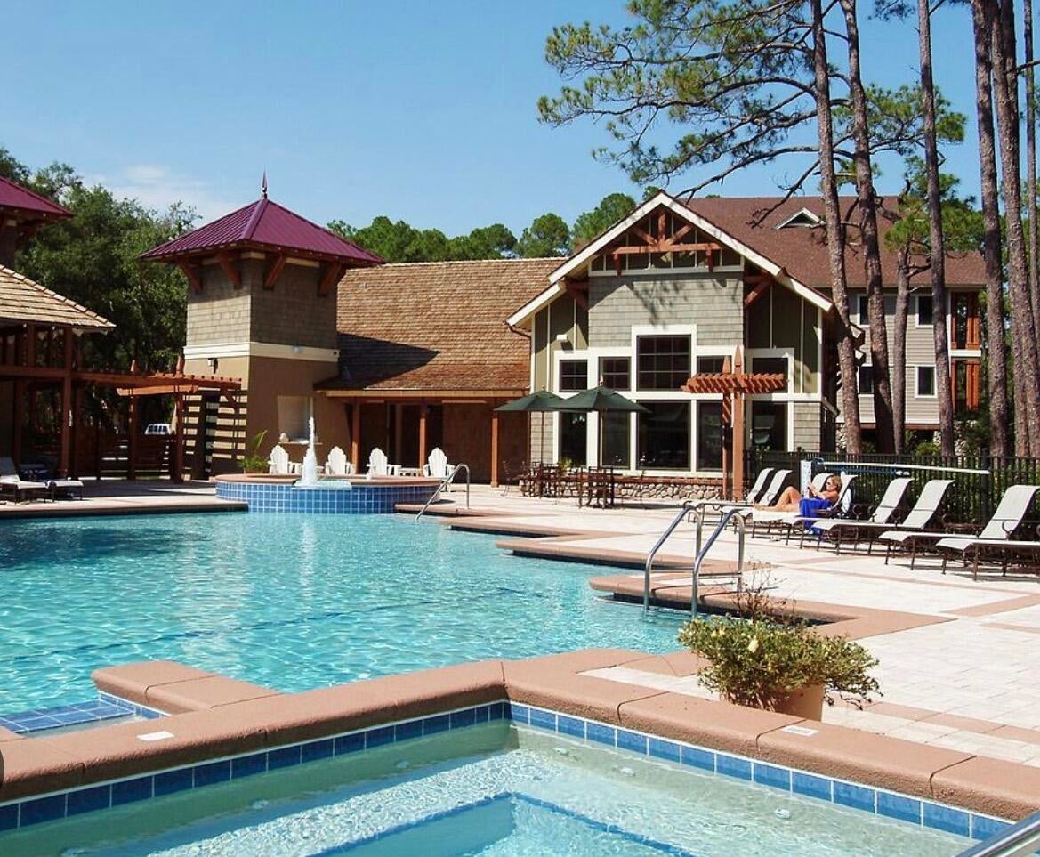 WILD HERON LINKSIDE - Residential Lease
