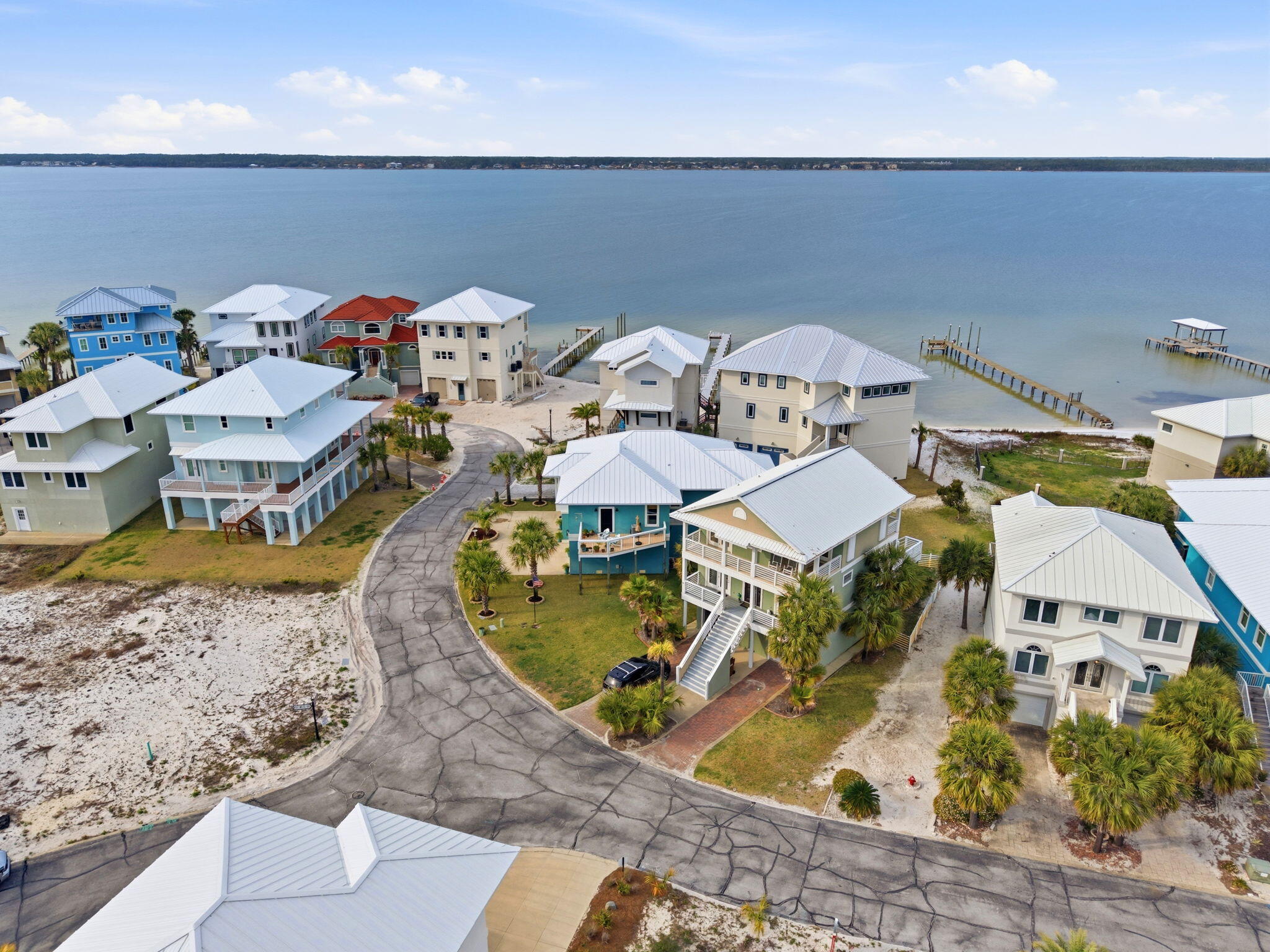 CARIBBEAN ISLES - Residential