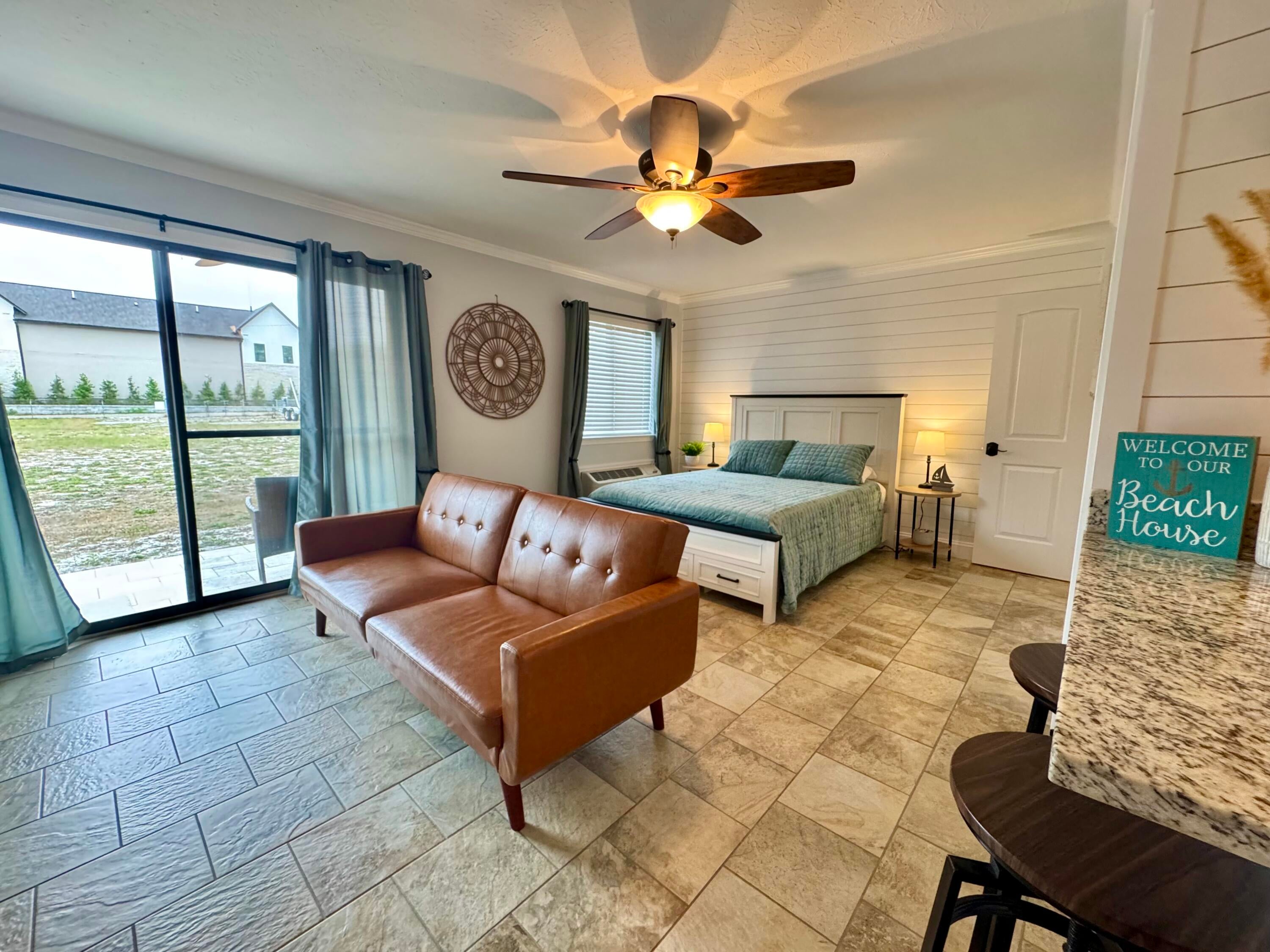 PIRATES COVE INLET CONDO - Residential