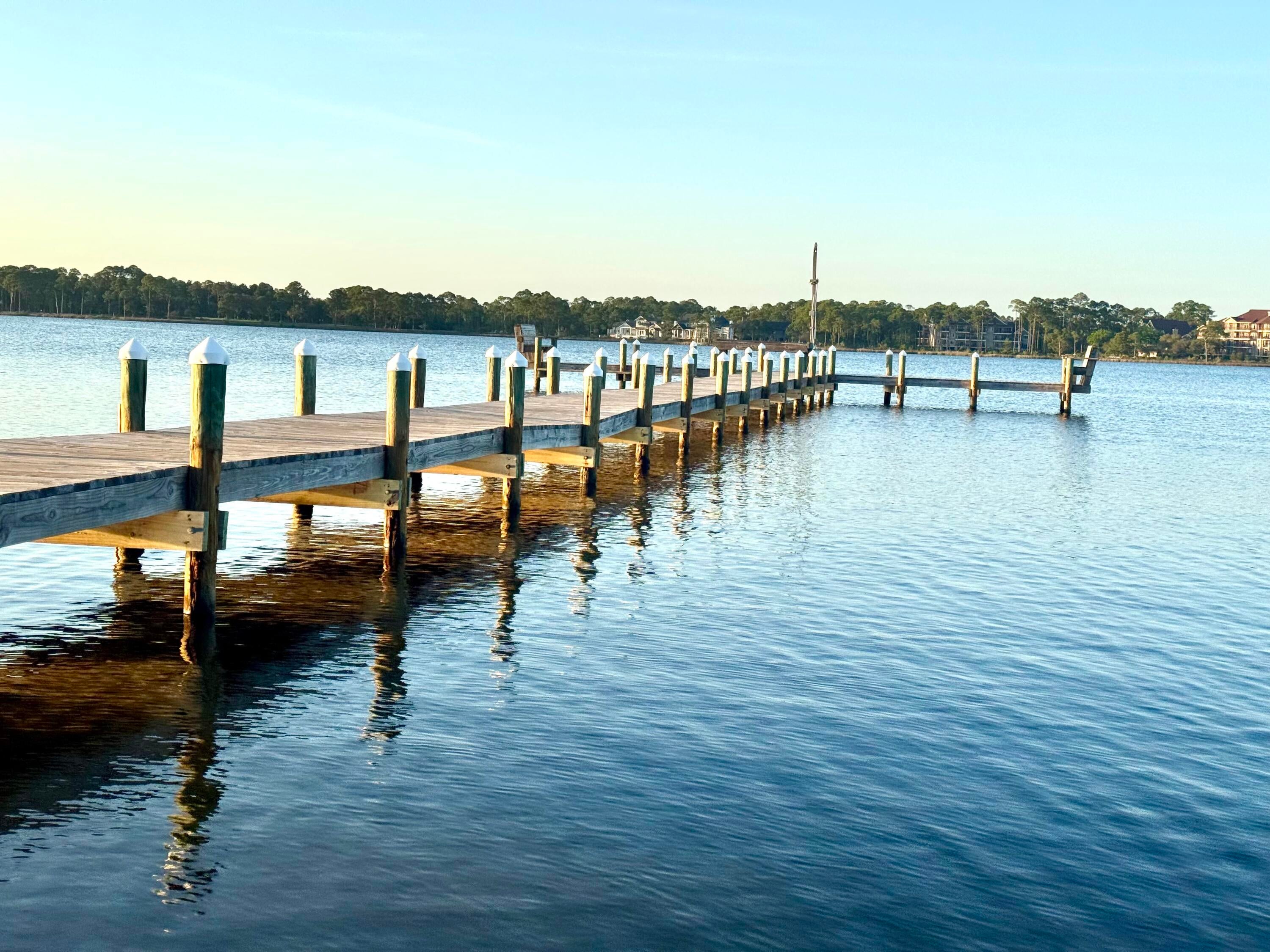 PIRATES COVE INLET CONDO - Residential