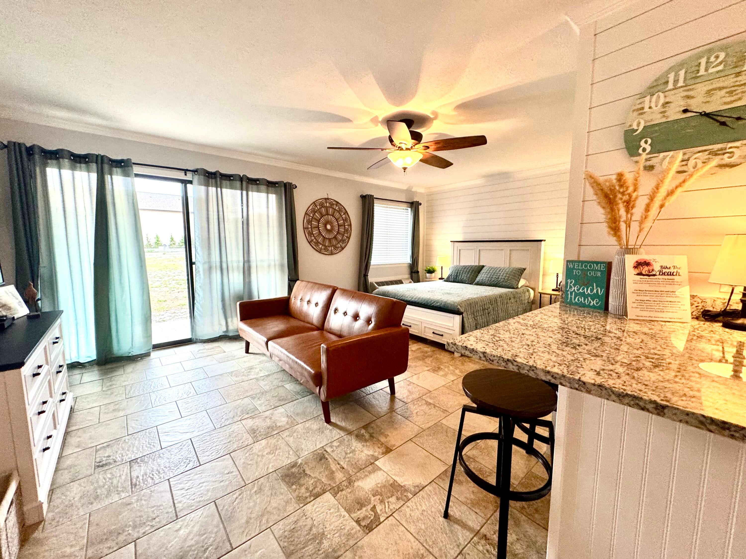 PIRATES COVE INLET CONDO - Residential