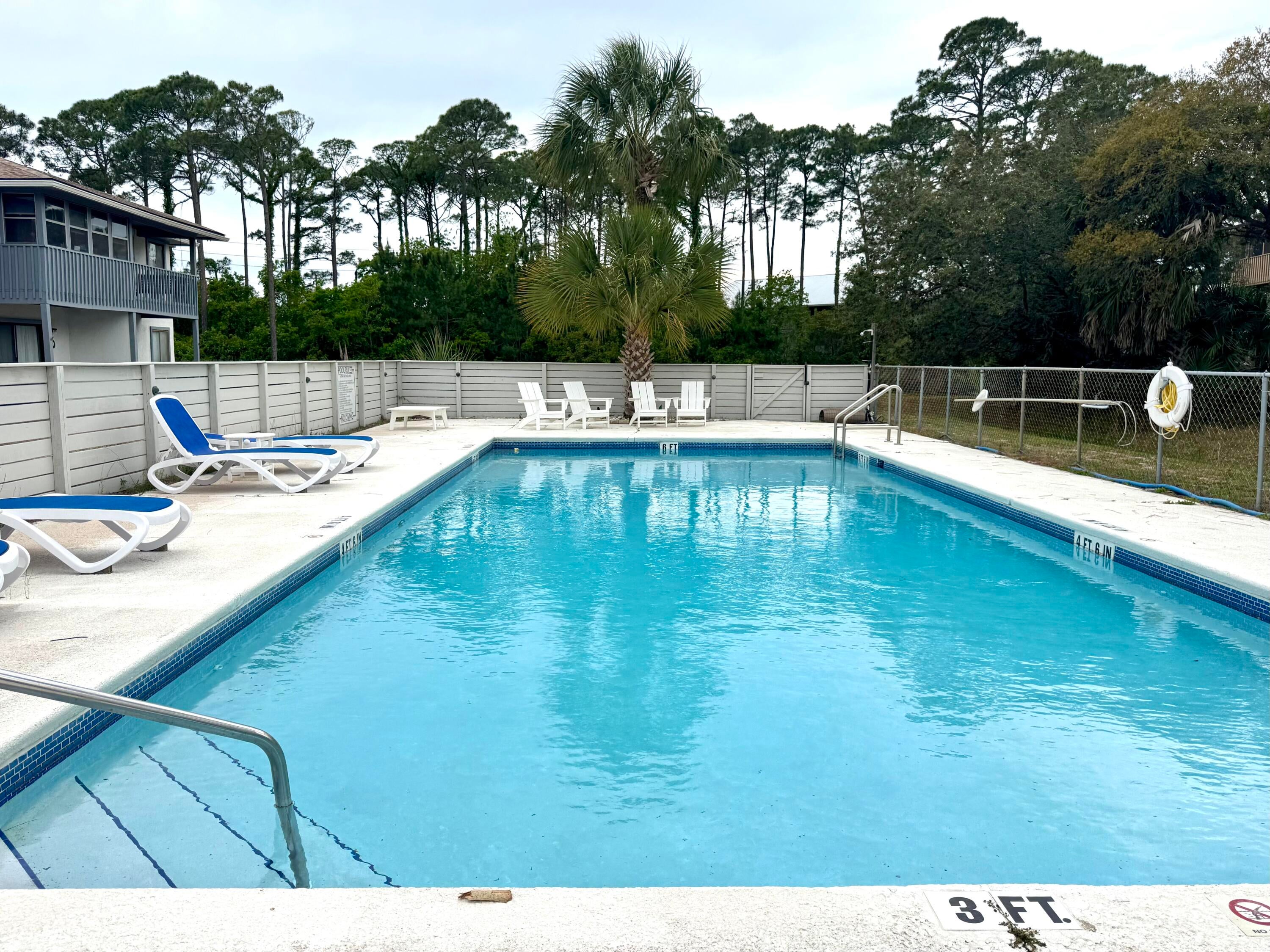PIRATES COVE INLET CONDO - Residential