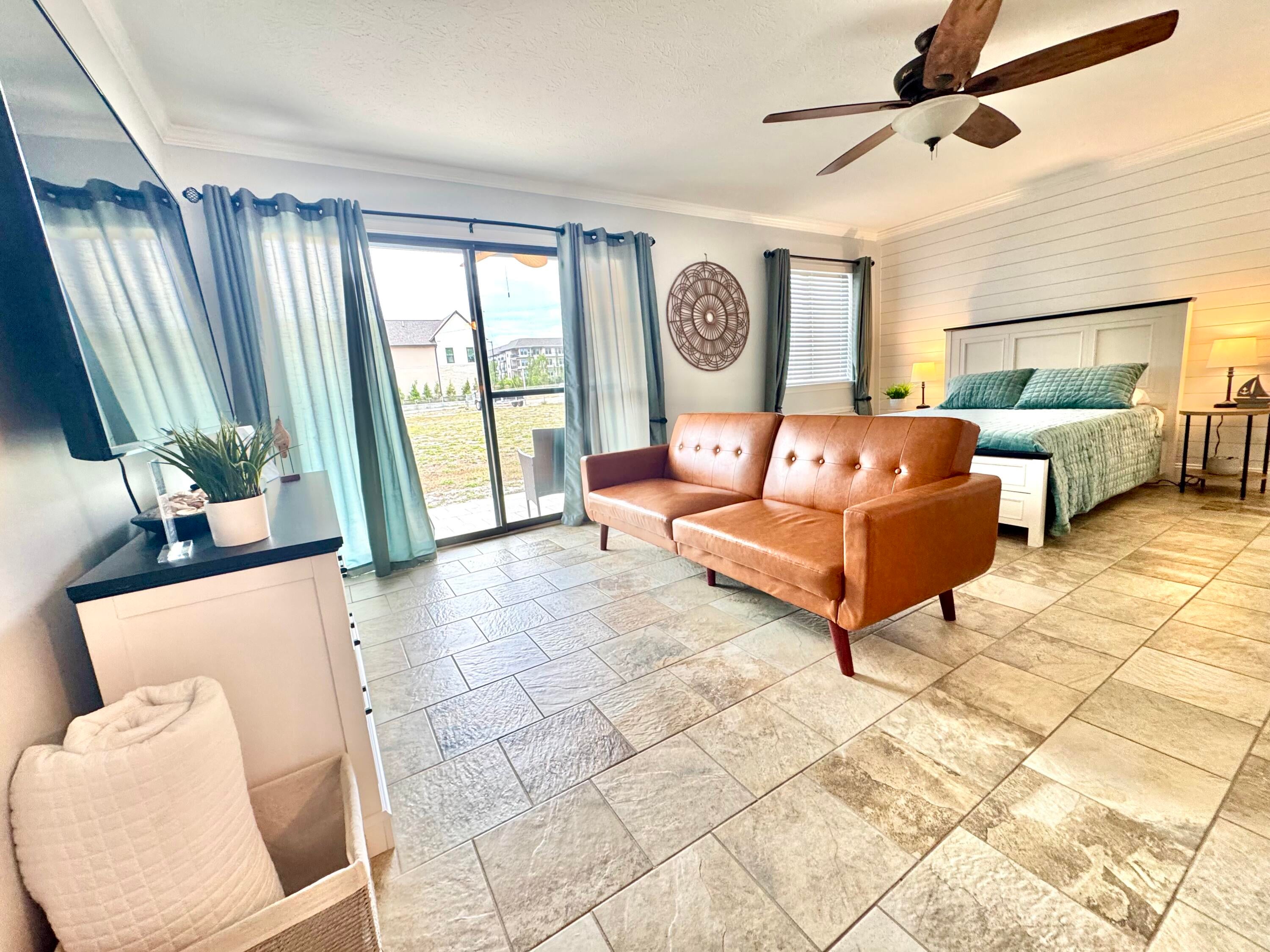 PIRATES COVE INLET CONDO - Residential