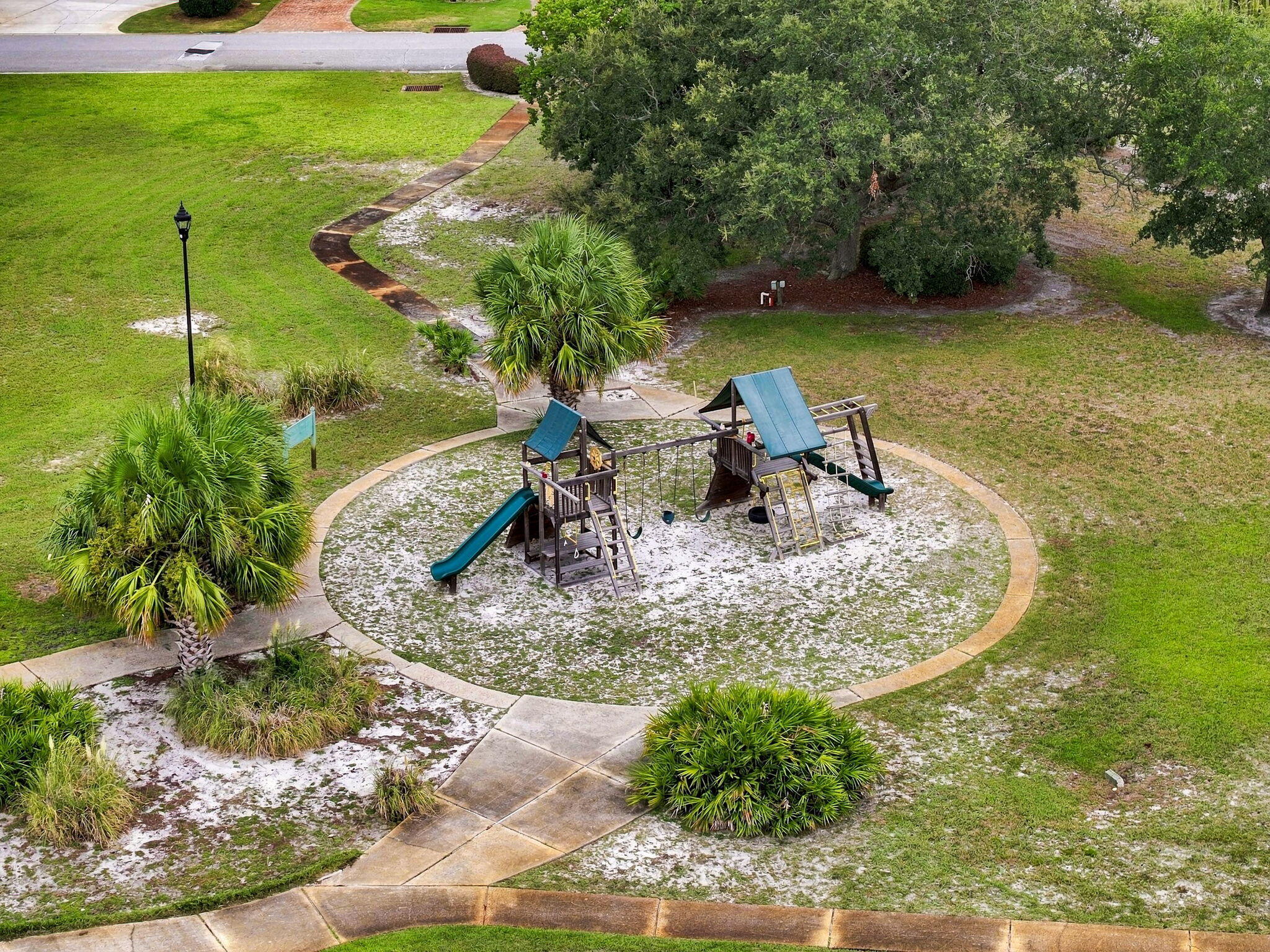 DRAGONS RIDGE - Residential