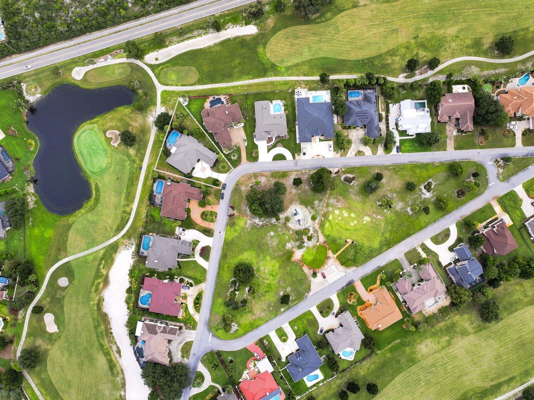 DRAGONS RIDGE - Residential