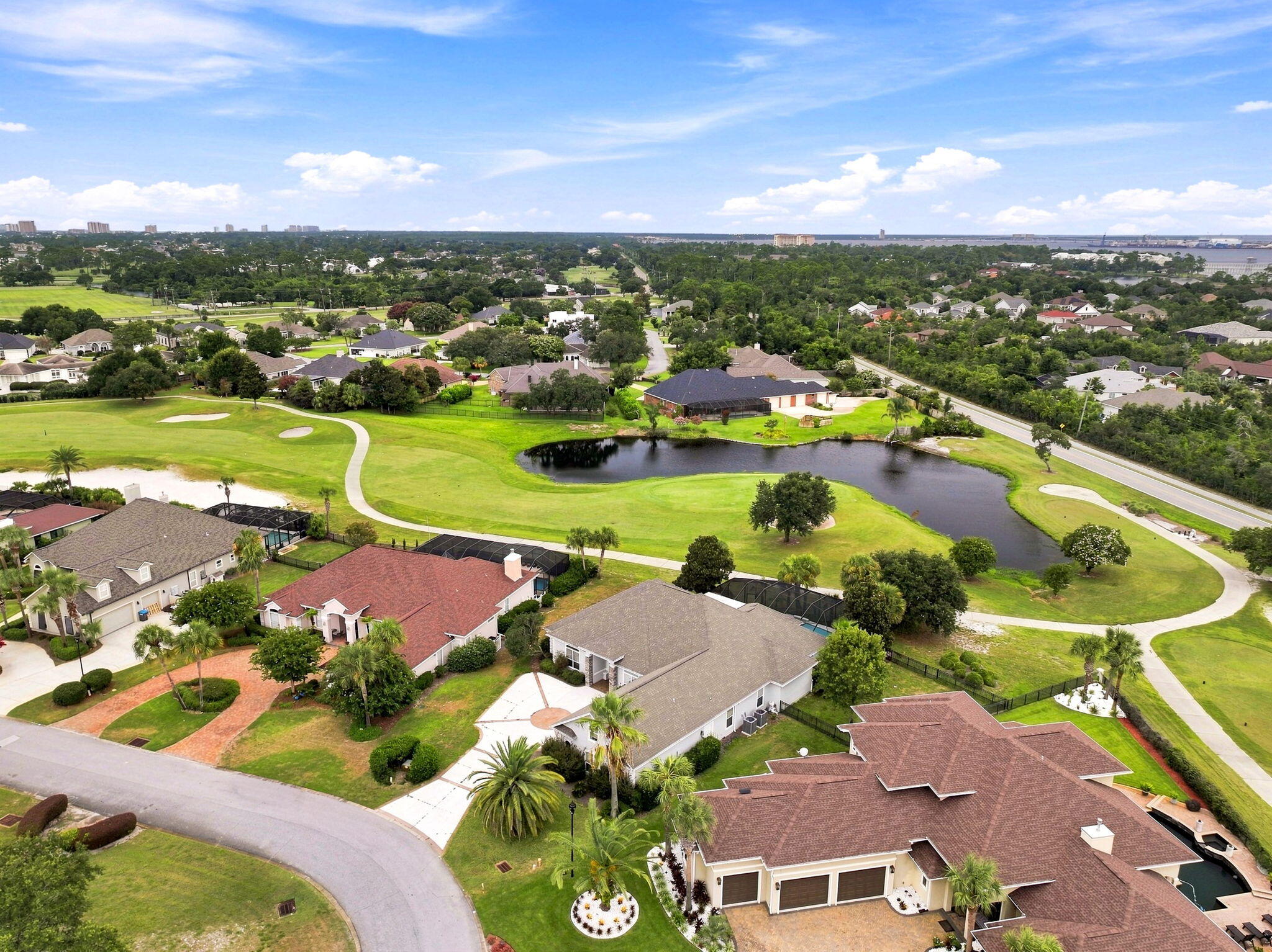 DRAGONS RIDGE - Residential