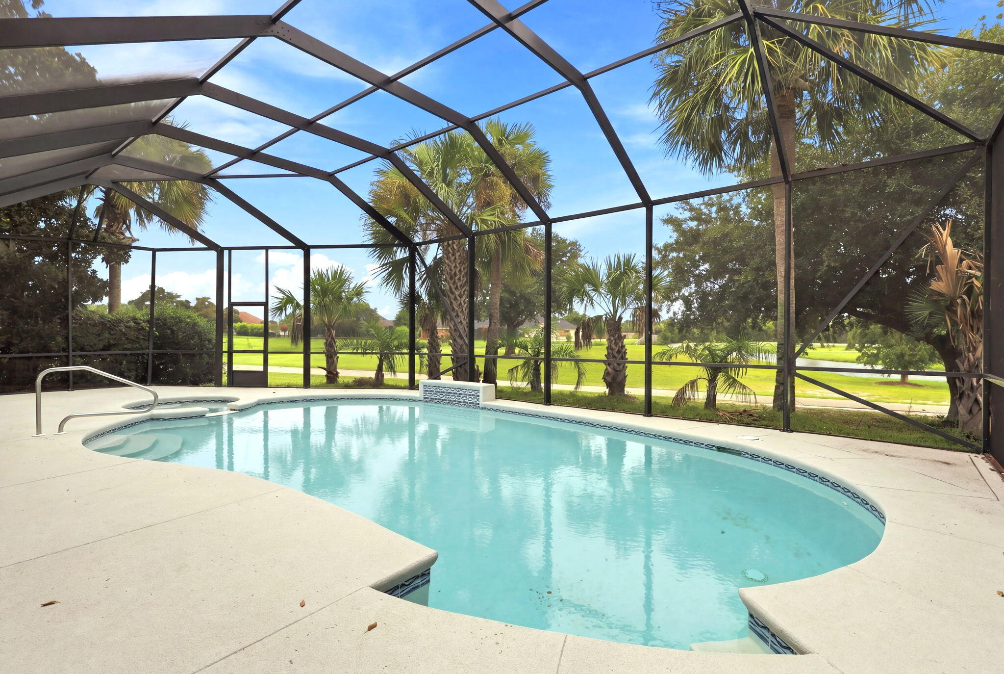 DRAGONS RIDGE - Residential