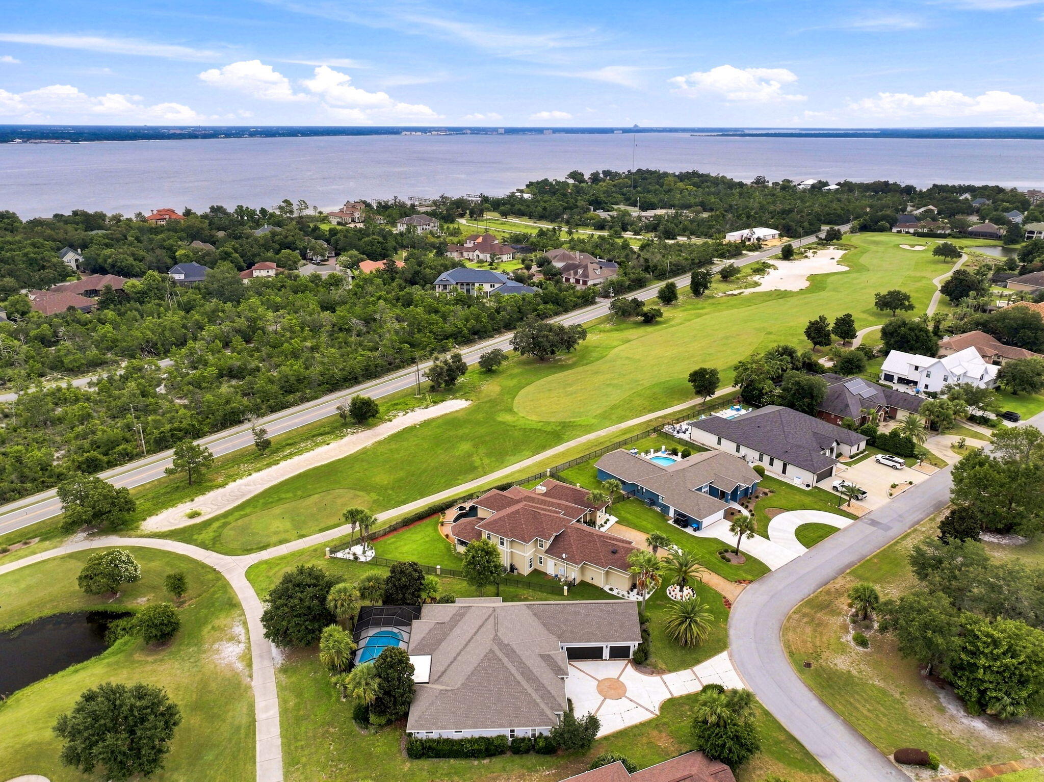 DRAGONS RIDGE - Residential